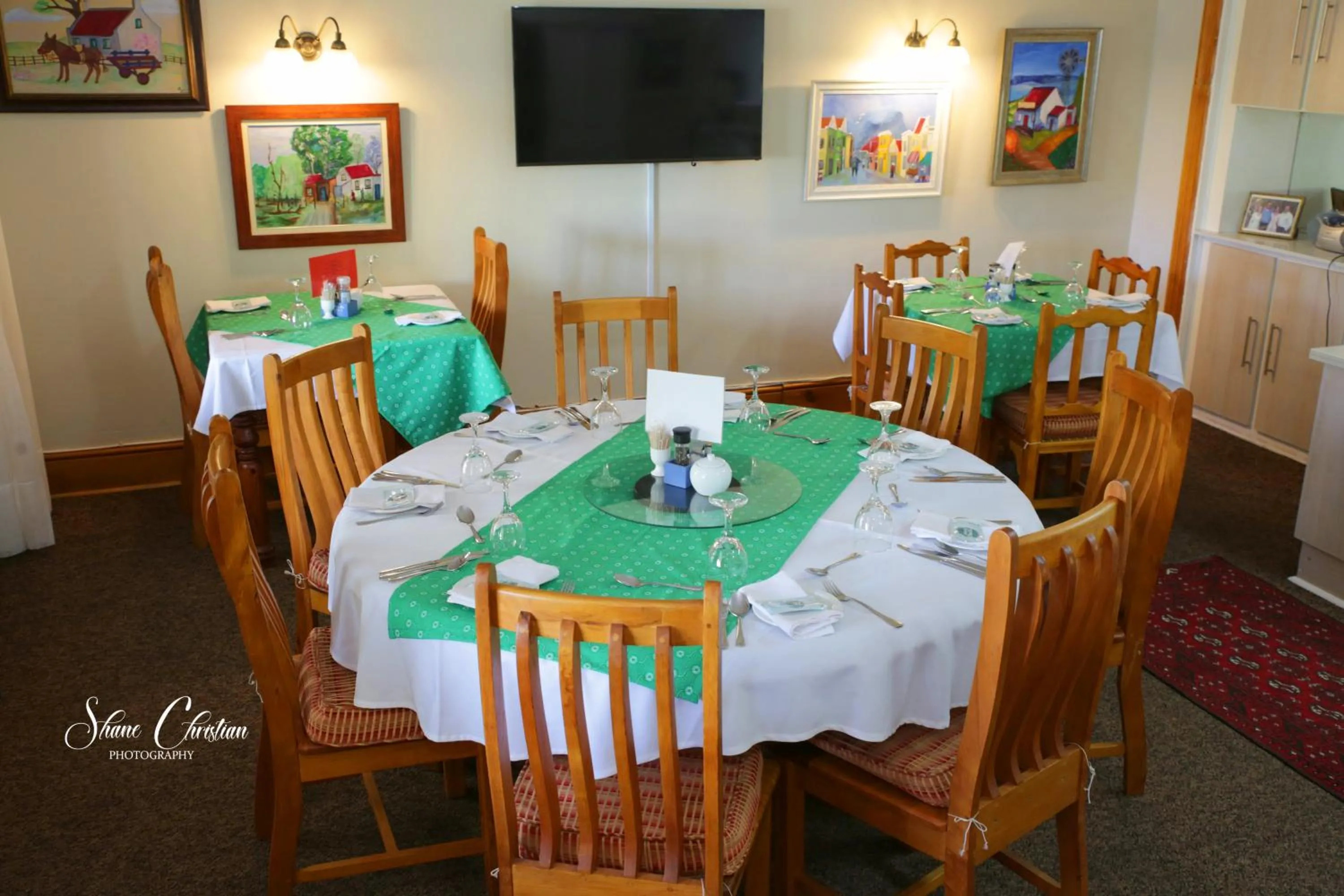 Twins Guesthouse NO LOAD SHEDDING