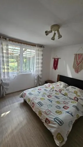 Domek na jeziorem