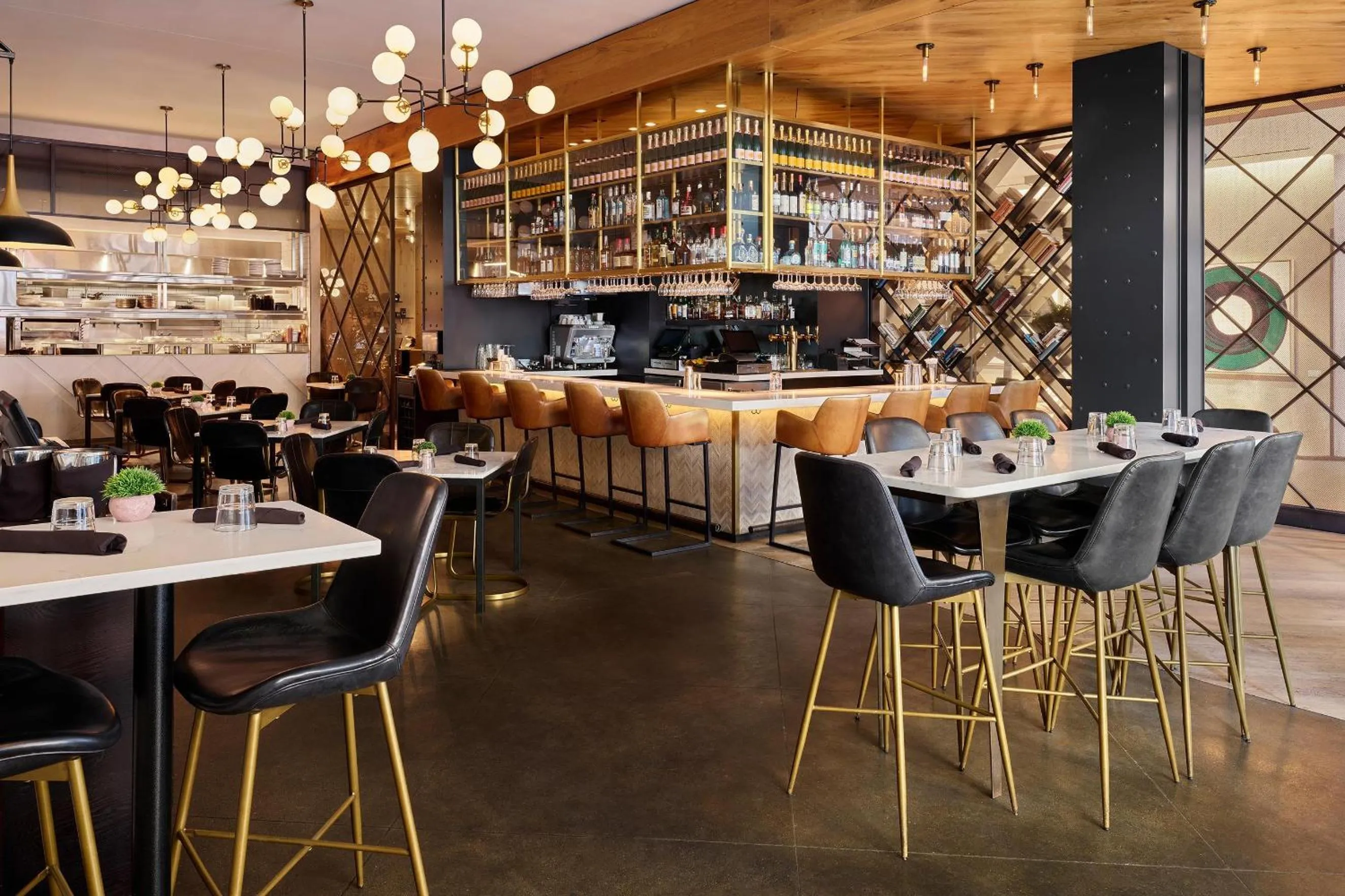 Restaurant/places to eat in Arlo Chicago