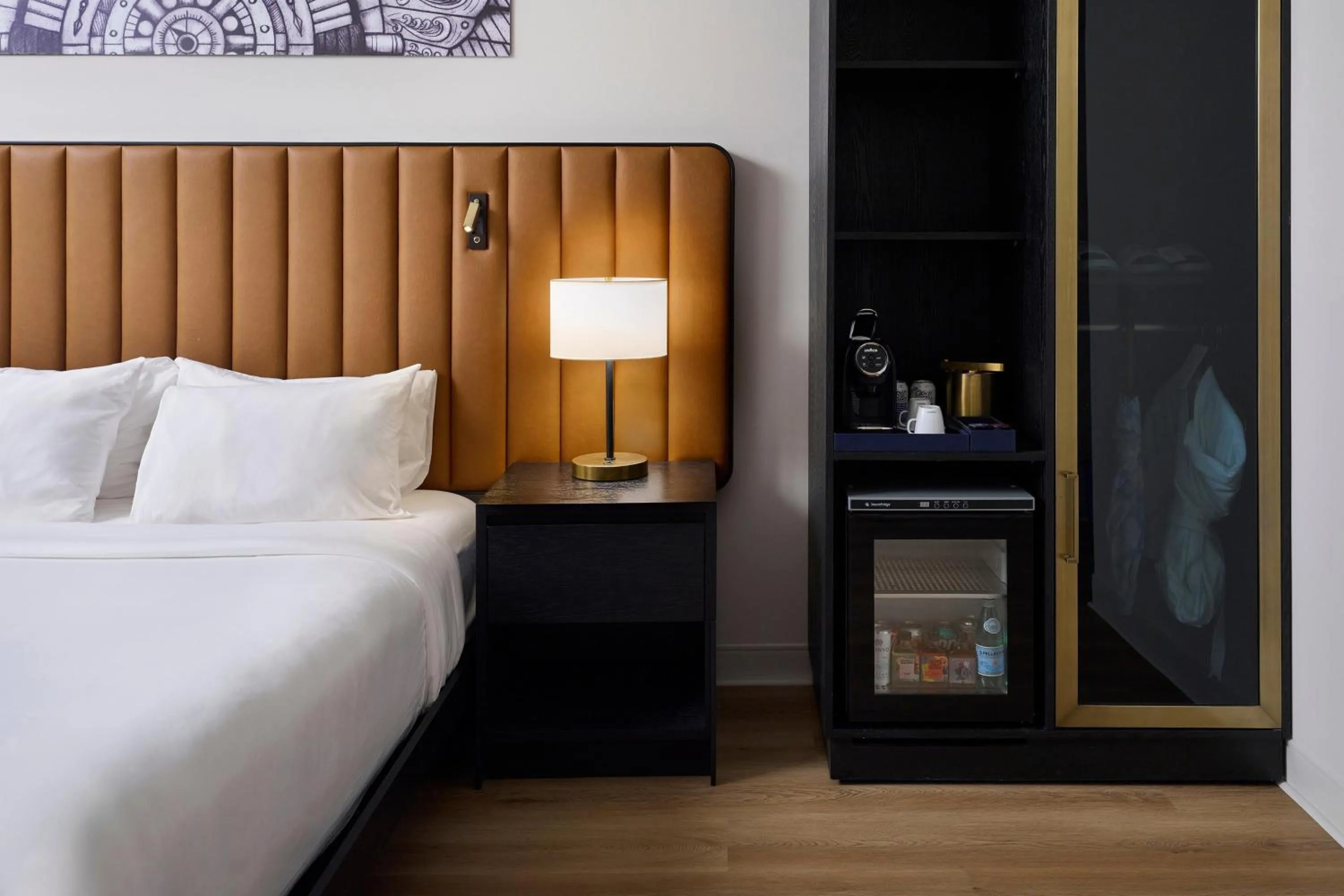 Bedroom, Bed in Arlo Chicago