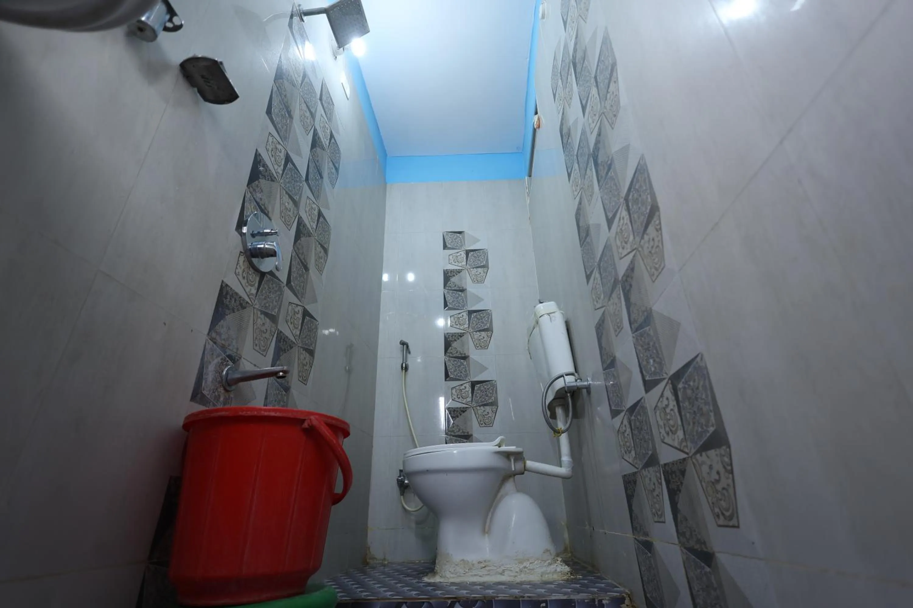 Bathroom in Hotel Anand LOK