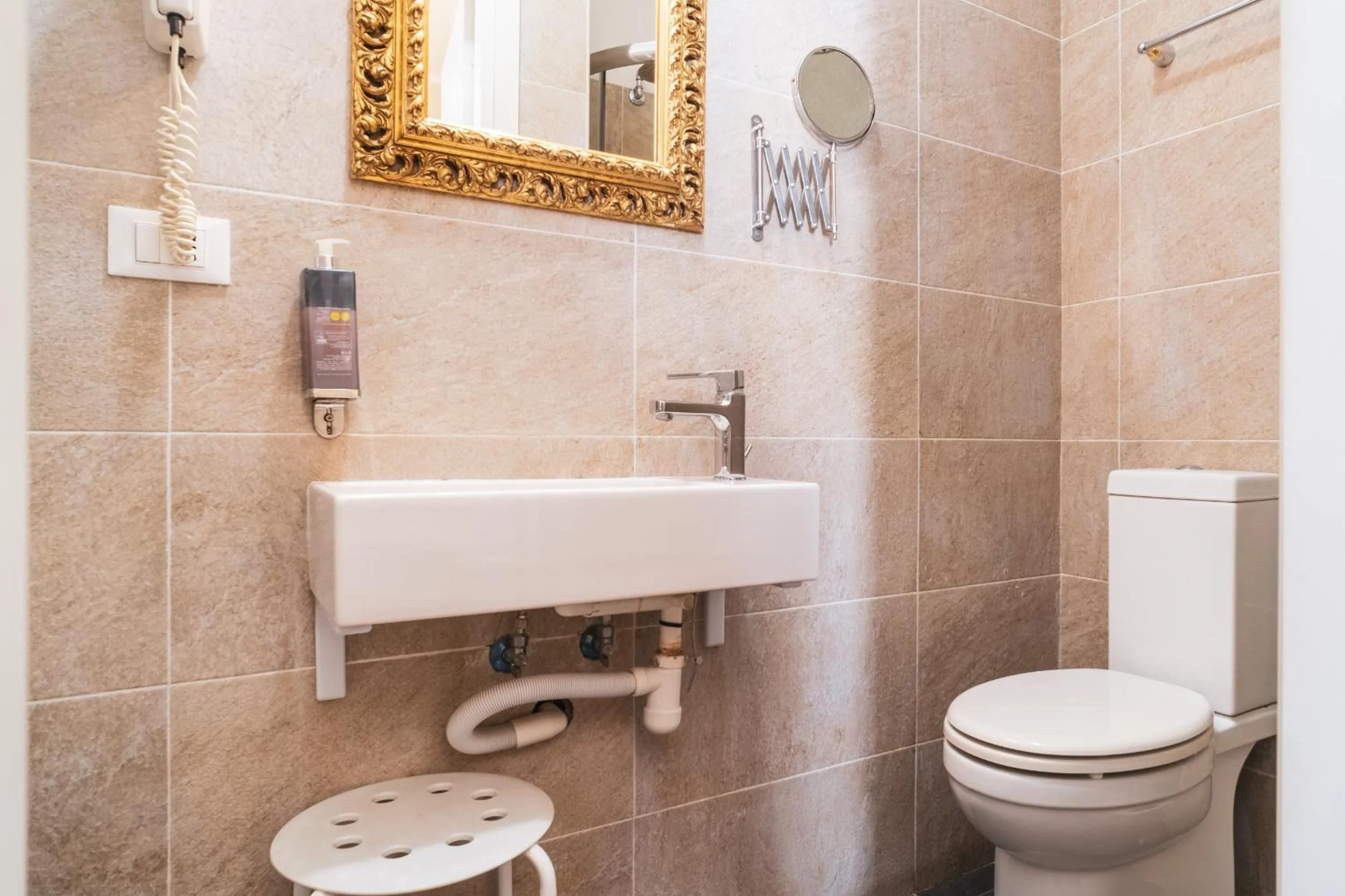 Golden Rooms Piazza di Spagna