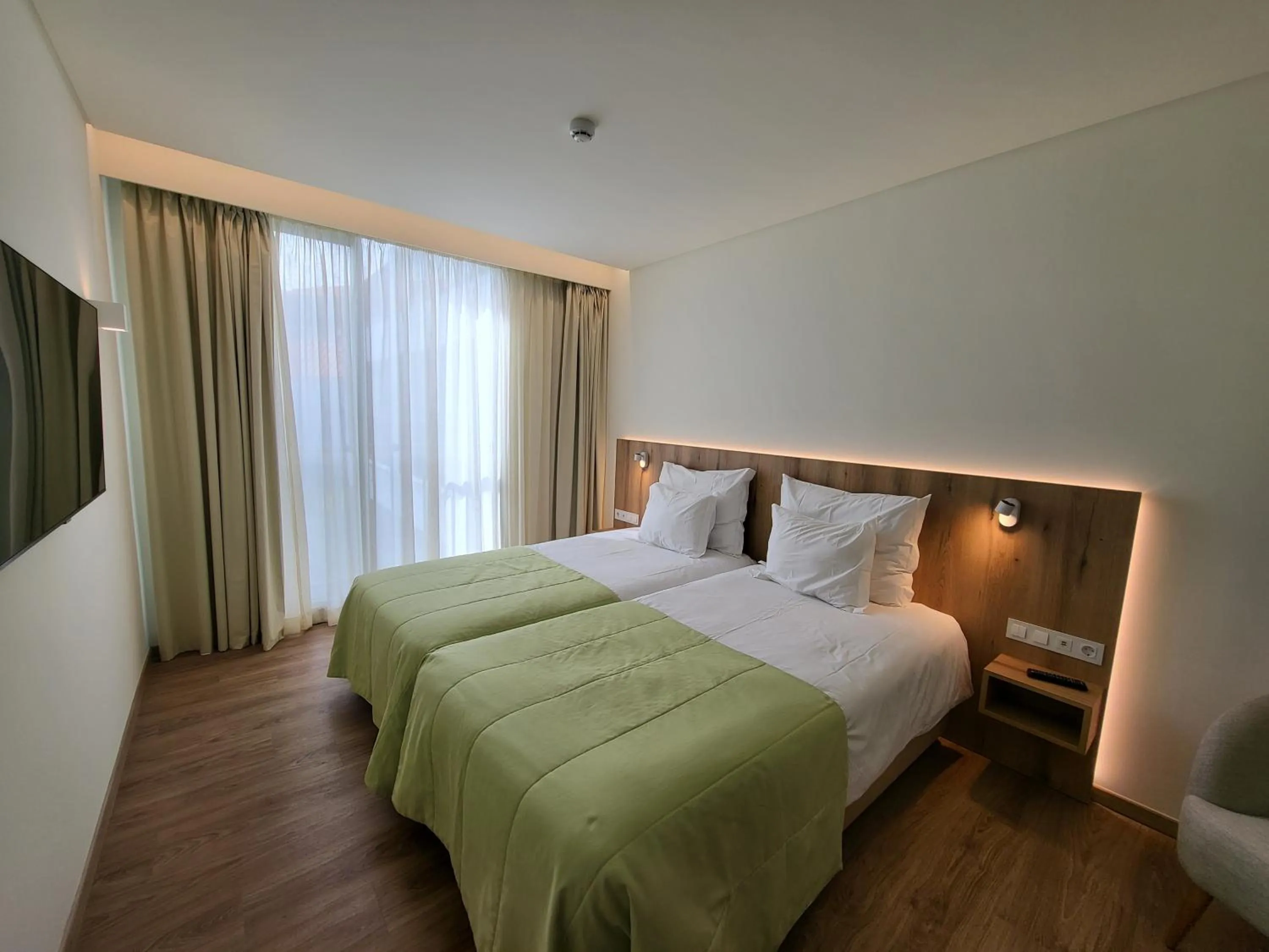 Bedroom, Bed in Hotel Royal Orchid