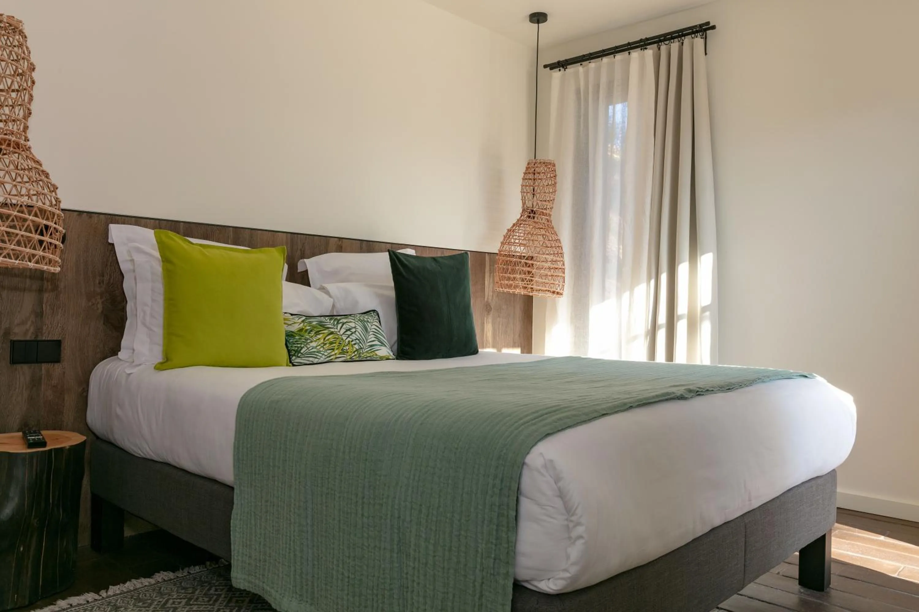 Bed in Domaine Santa Giulia Palace