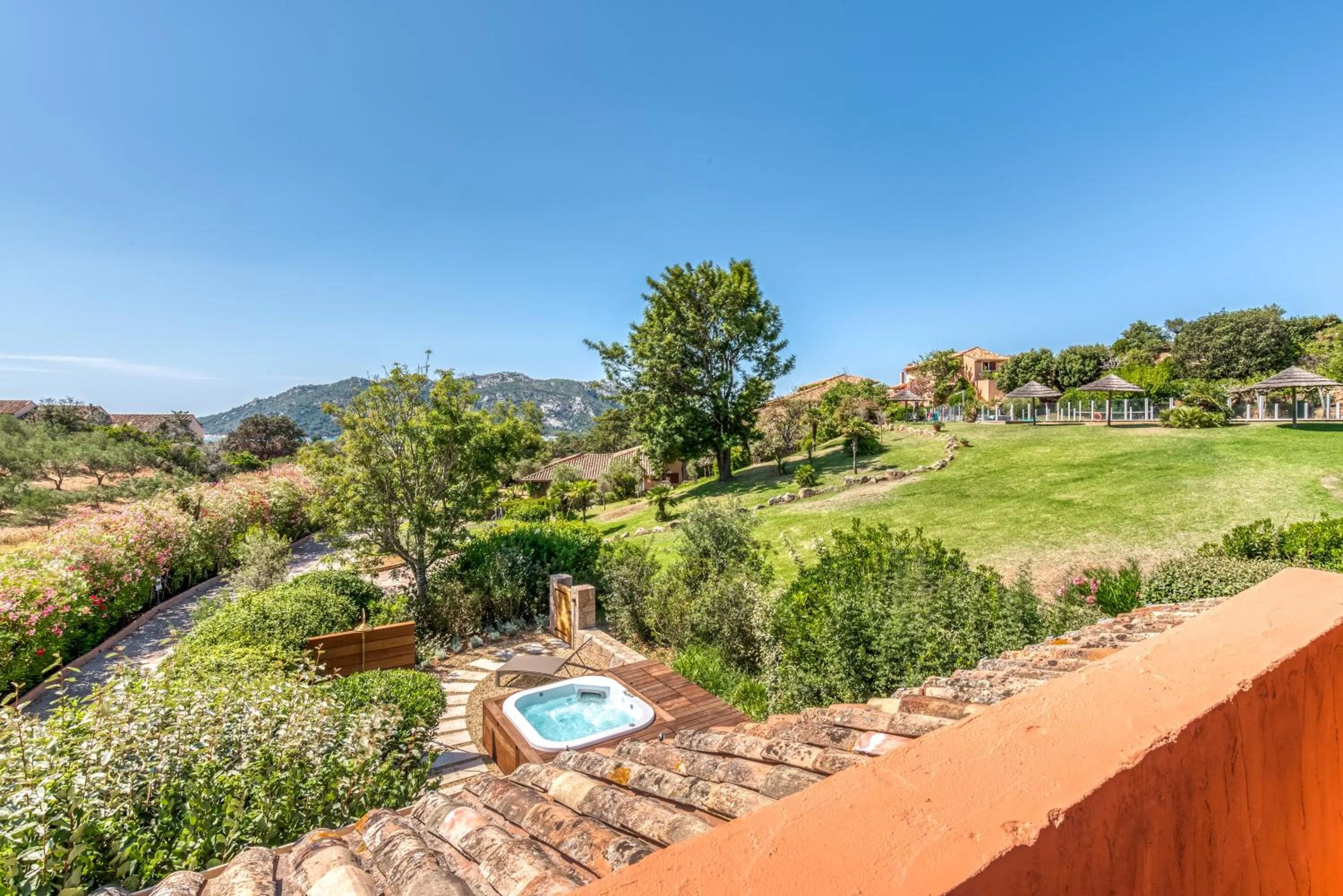 Garden view in Domaine Santa Giulia Palace