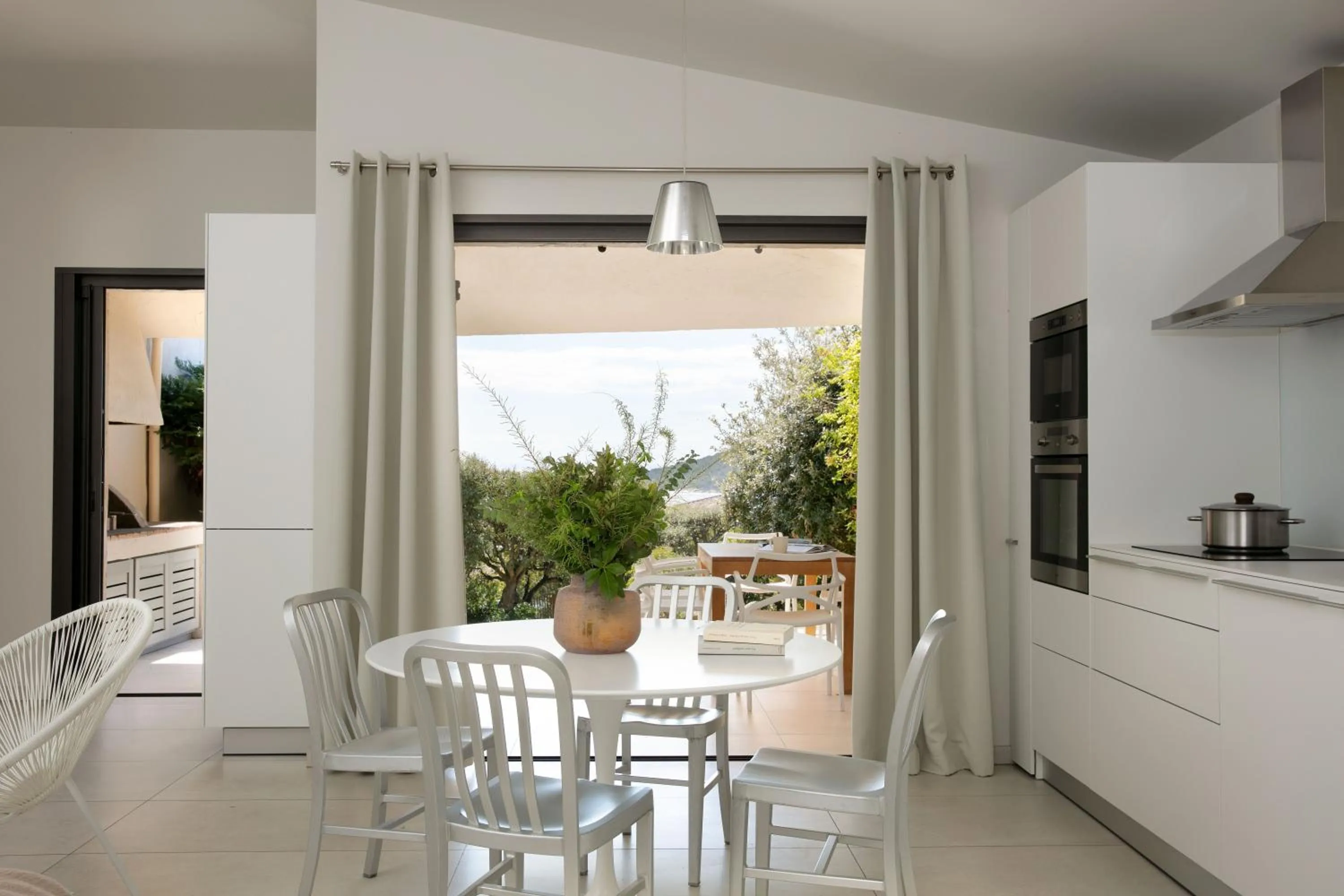 Patio in Domaine Santa Giulia Palace