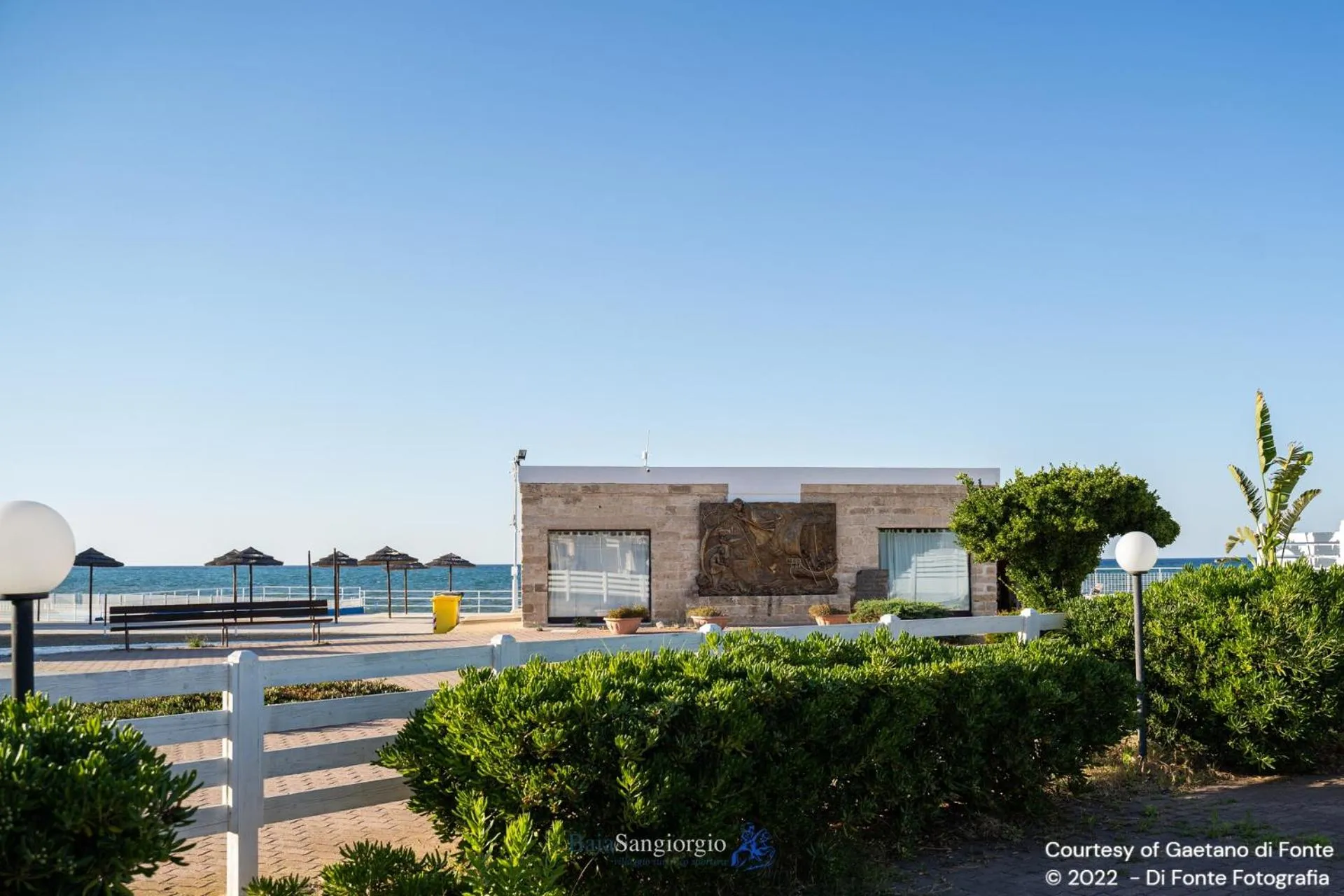 Lounge or bar in Baia Sangiorgio Hotel & Beach Club