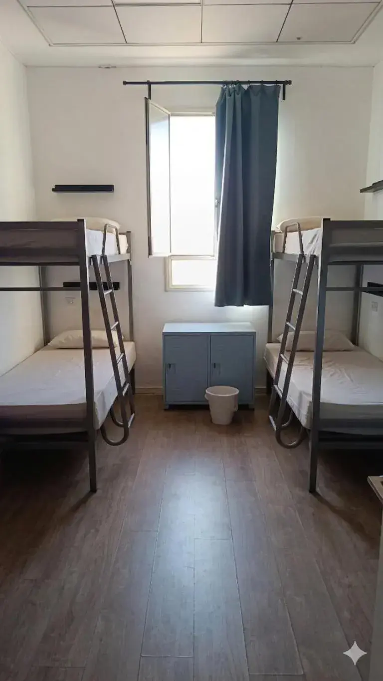 Economy Twin Room in Haifa Hostel Economy Twin Room in Haifa Hostel