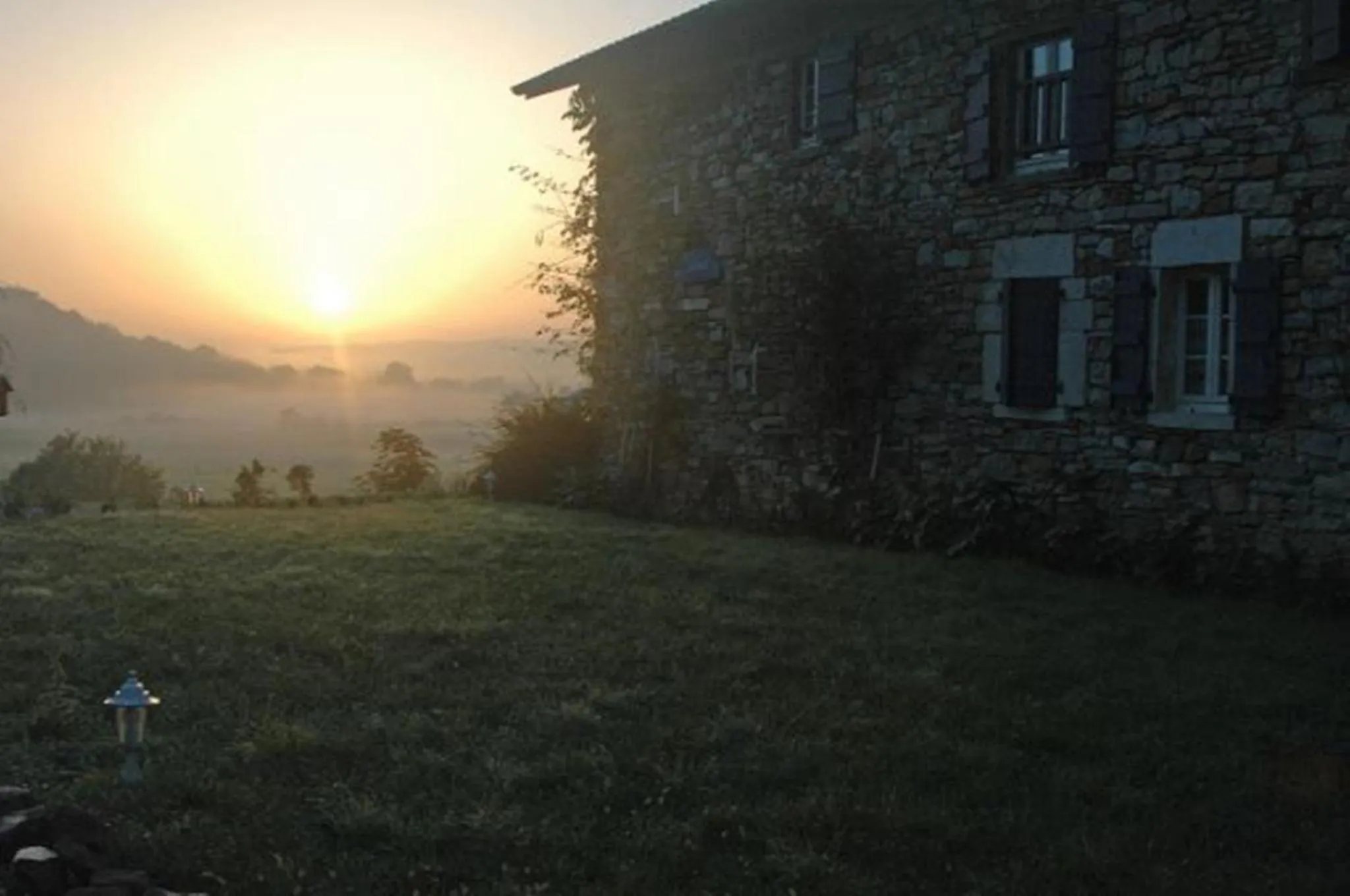Garden view in Chambres d'Hôtes Gelous
