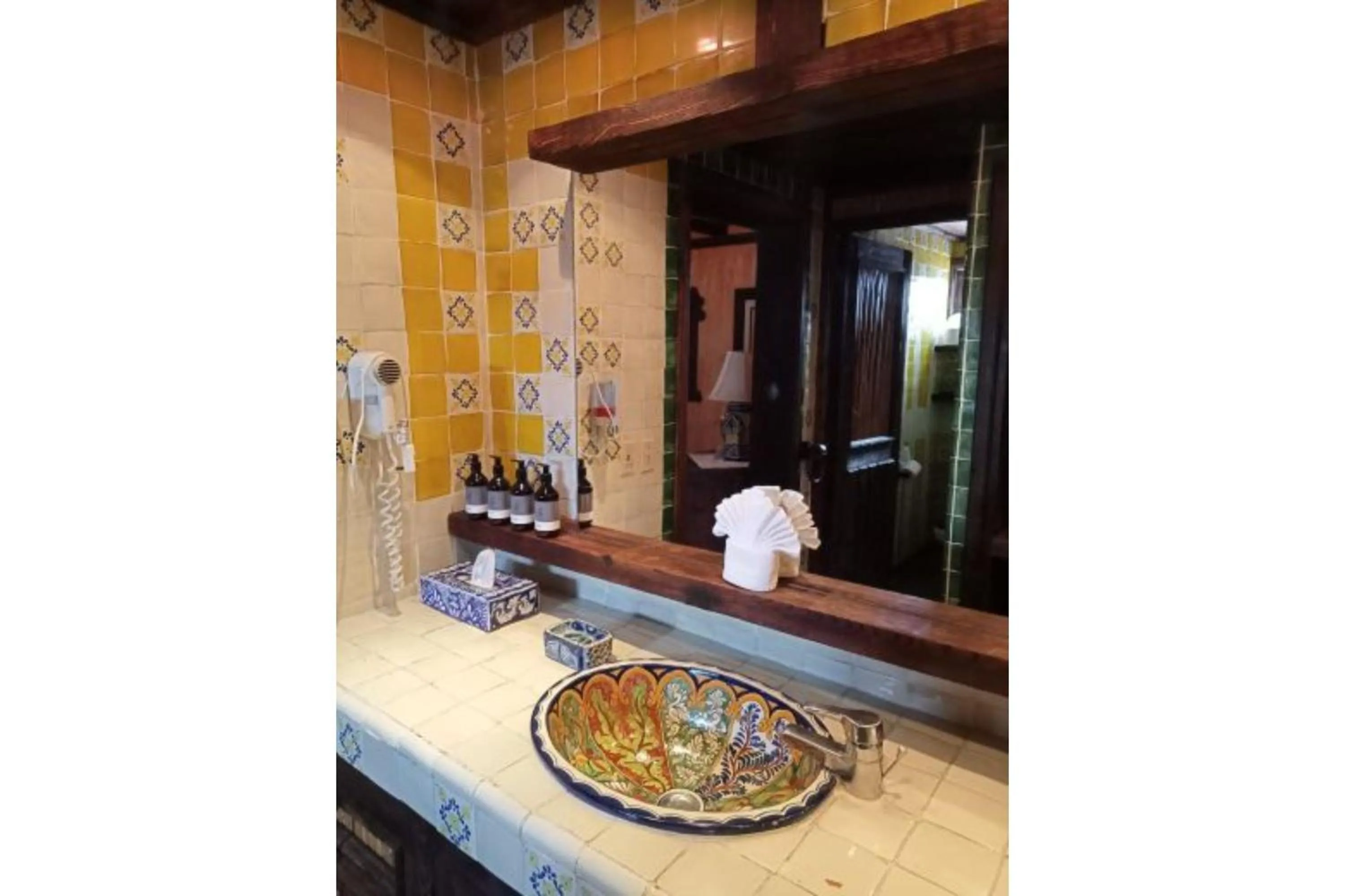 Bathroom in Hotel Boutique Posada De Las Flores Loreto