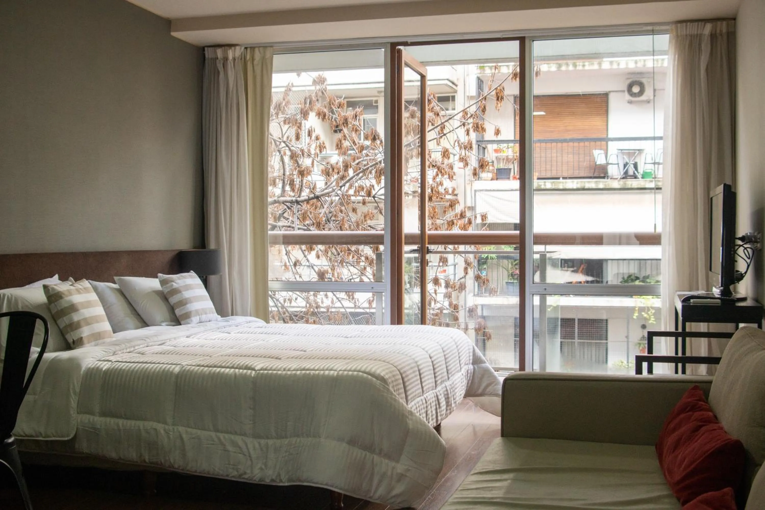 Photo of the whole room, Bed in Ayres Apartments Palermo