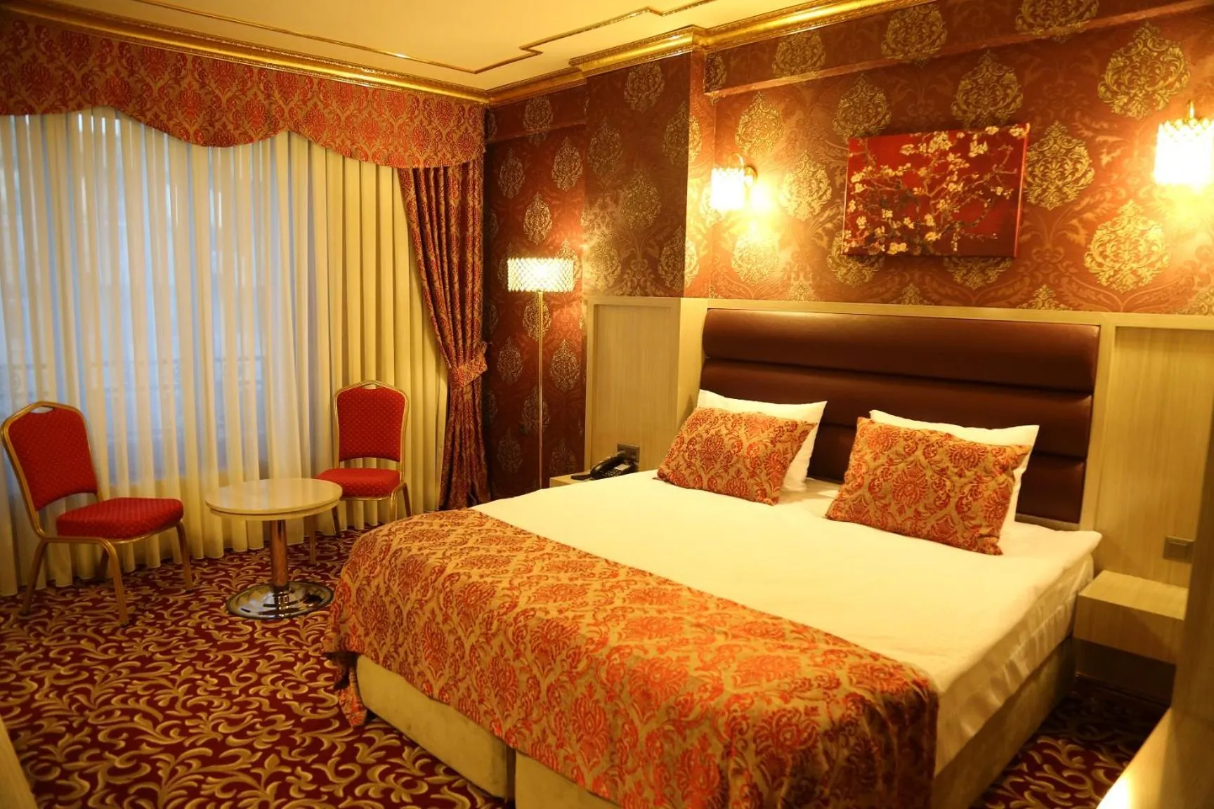 Photo of the whole room, Bed in Savona Otel Sivas