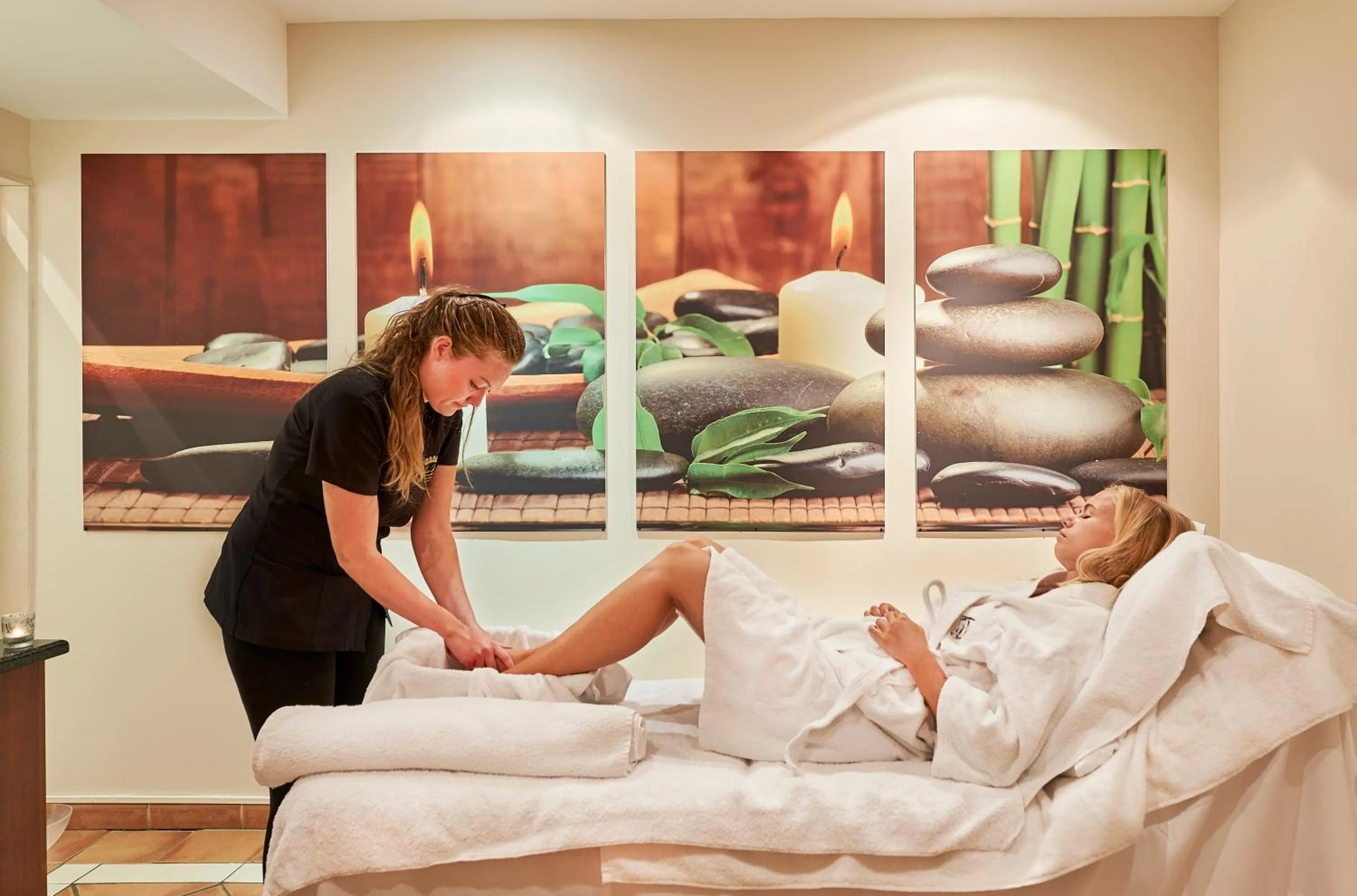 Massage in Dona Filipa Hotel