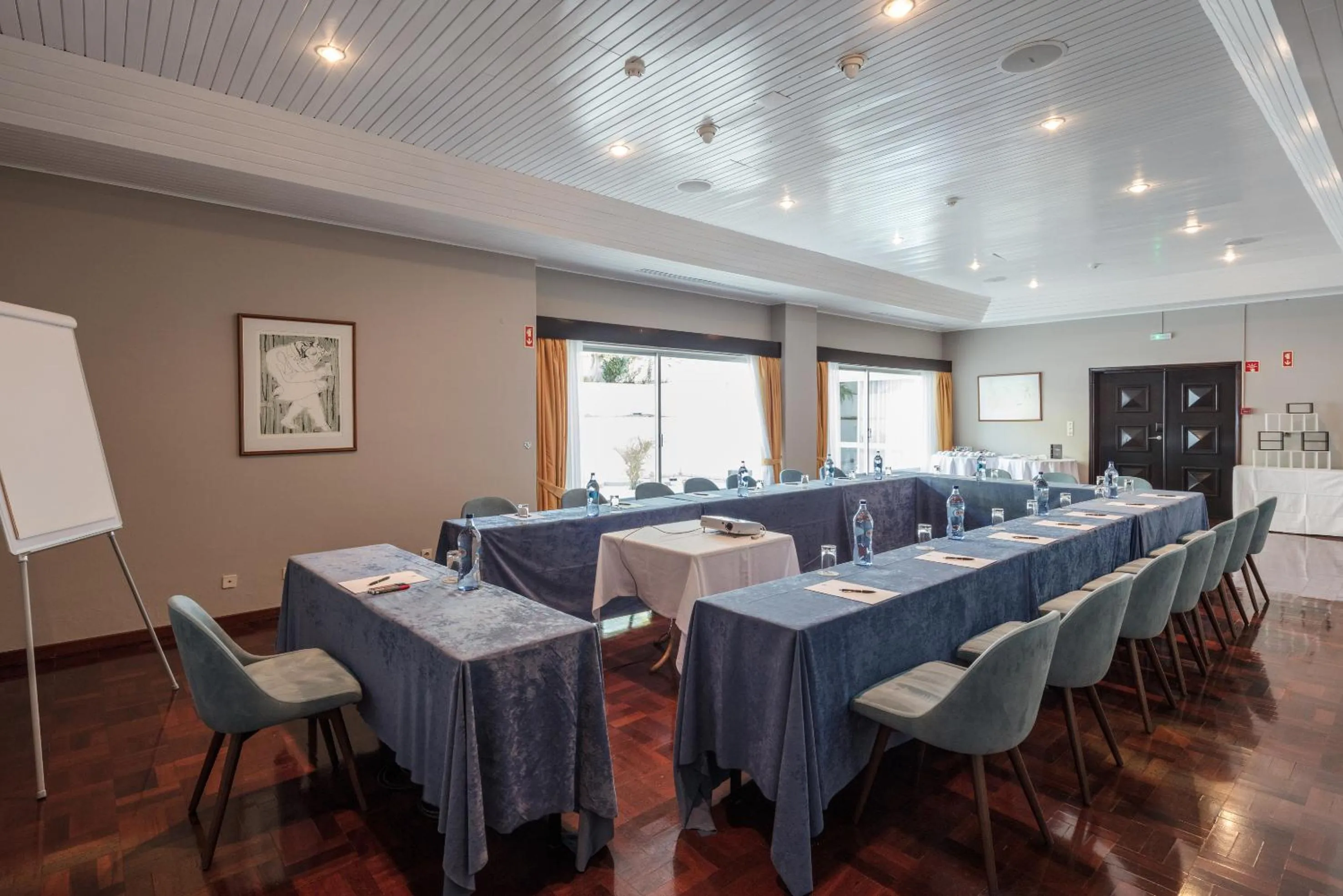 Meeting/conference room in Dona Filipa Hotel