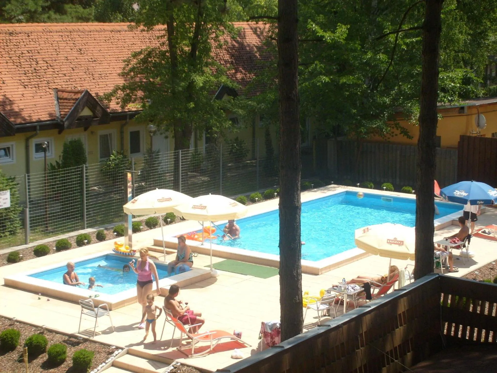 Swimming pool in Hotel Korona