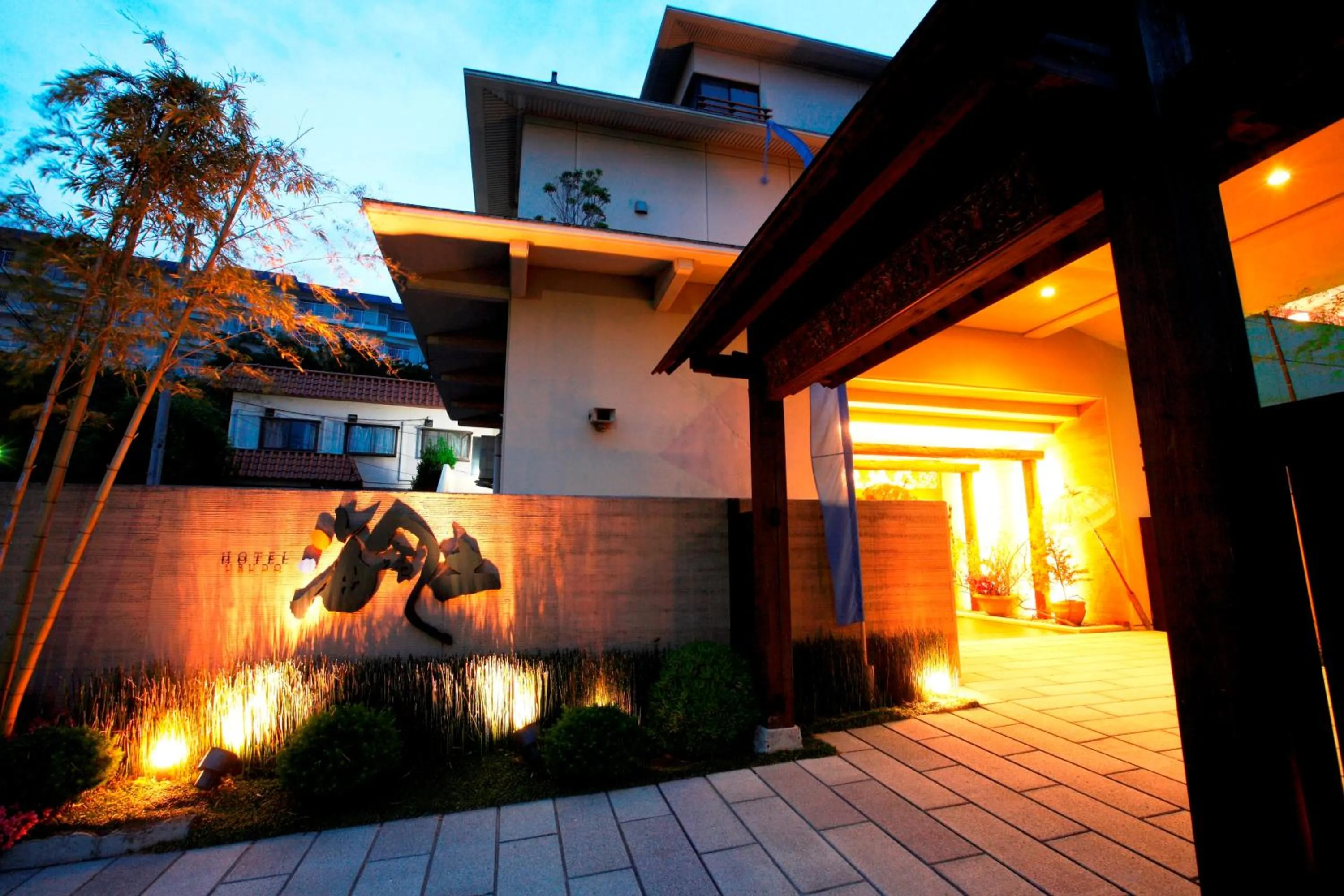 Restaurant/places to eat in Hotel Ubudo