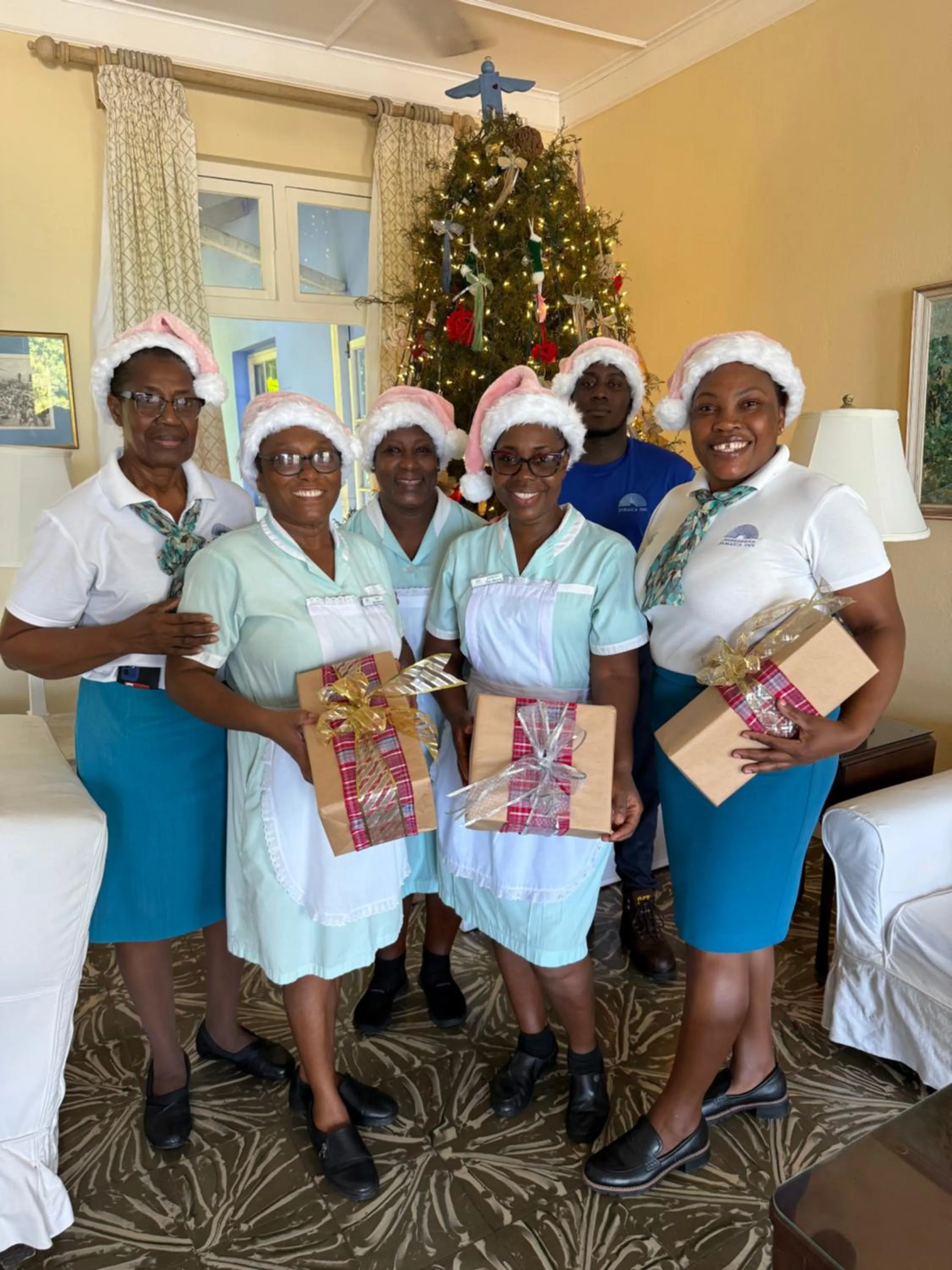 People in Jamaica Inn