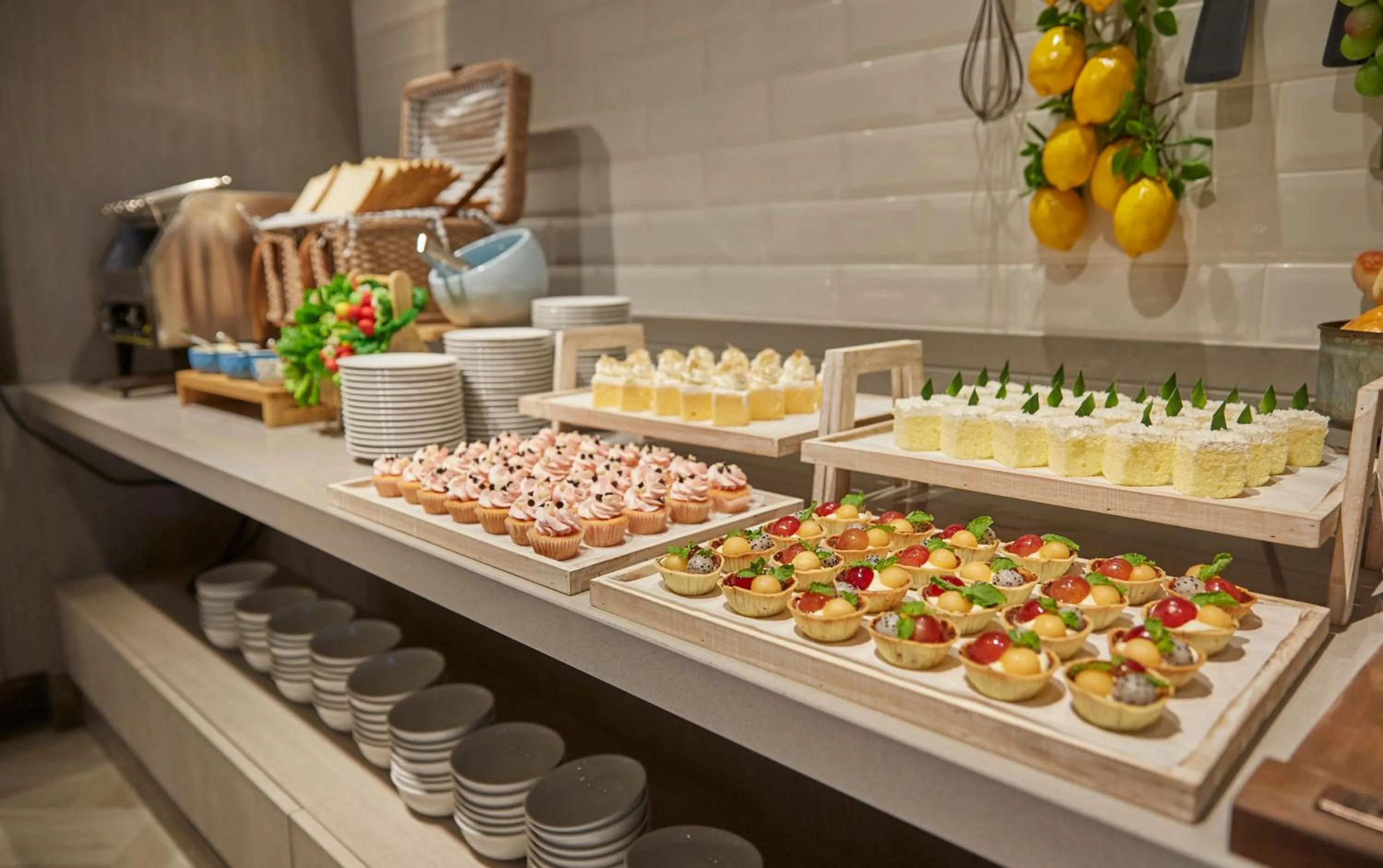 Restaurant/places to eat in Grande Centre Point Pattaya