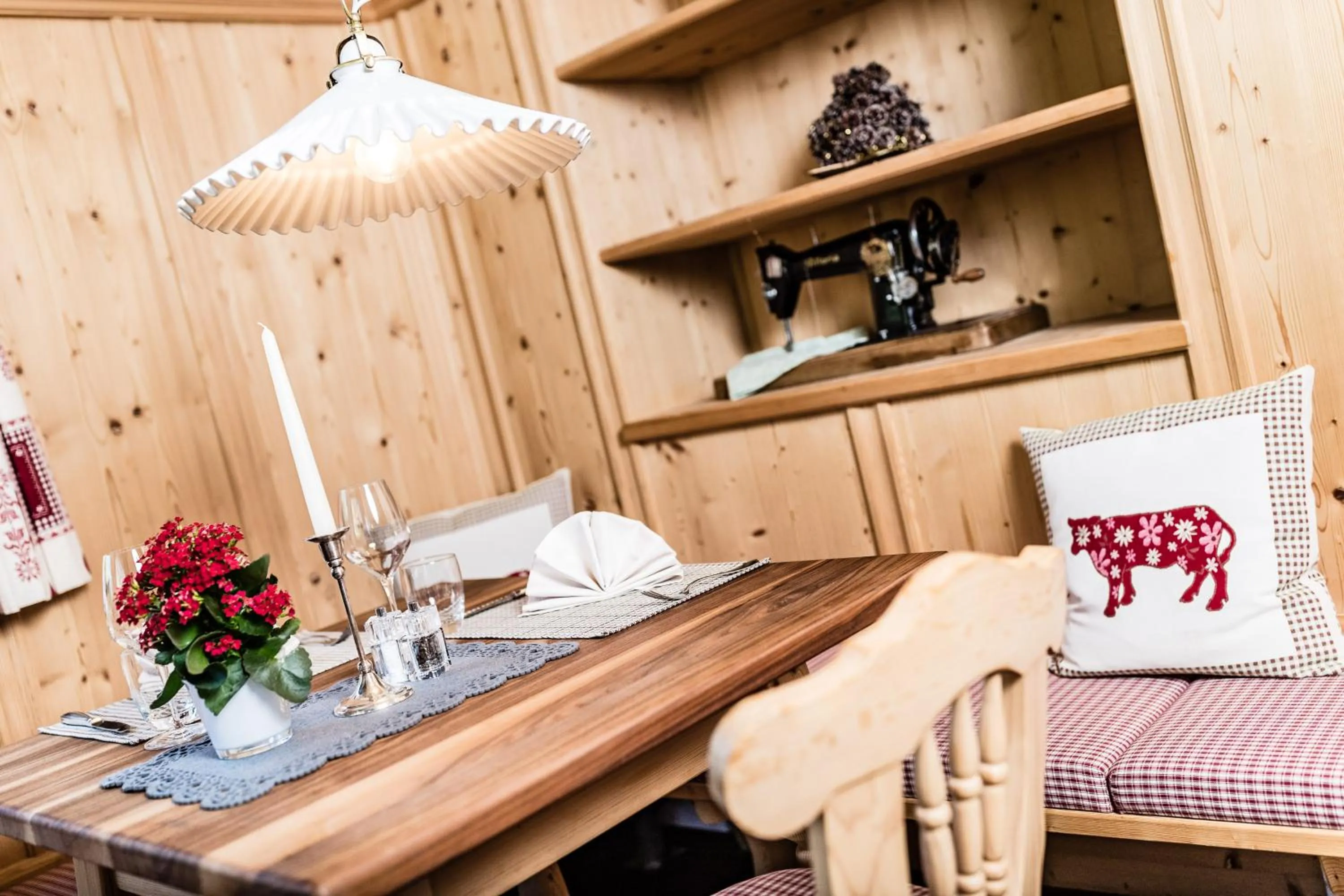 Restaurant/places to eat in Hotel Continental Dolomites