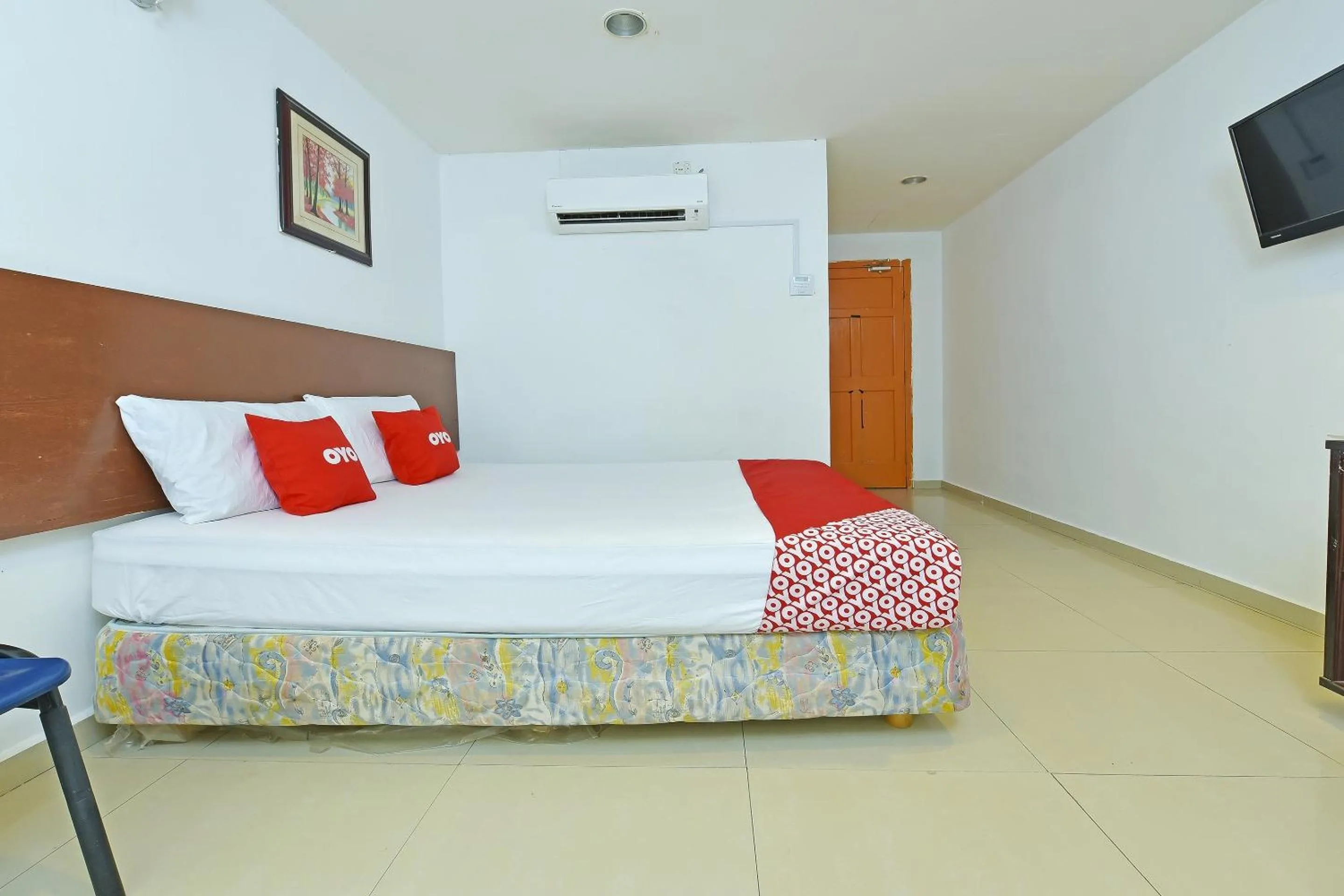 Bedroom, Bed in Hotel O Sam Huat Hotel