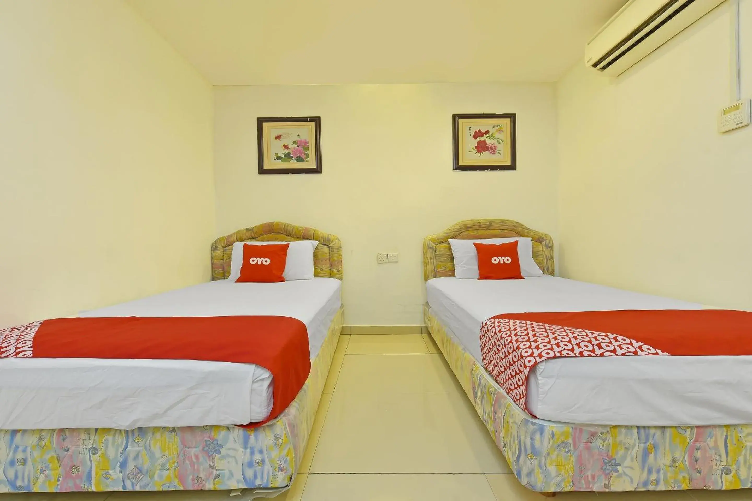 Standard Twin Room in Hotel O Sam Huat Hotel Standard Twin Room in Hotel O Sam Huat Hotel
