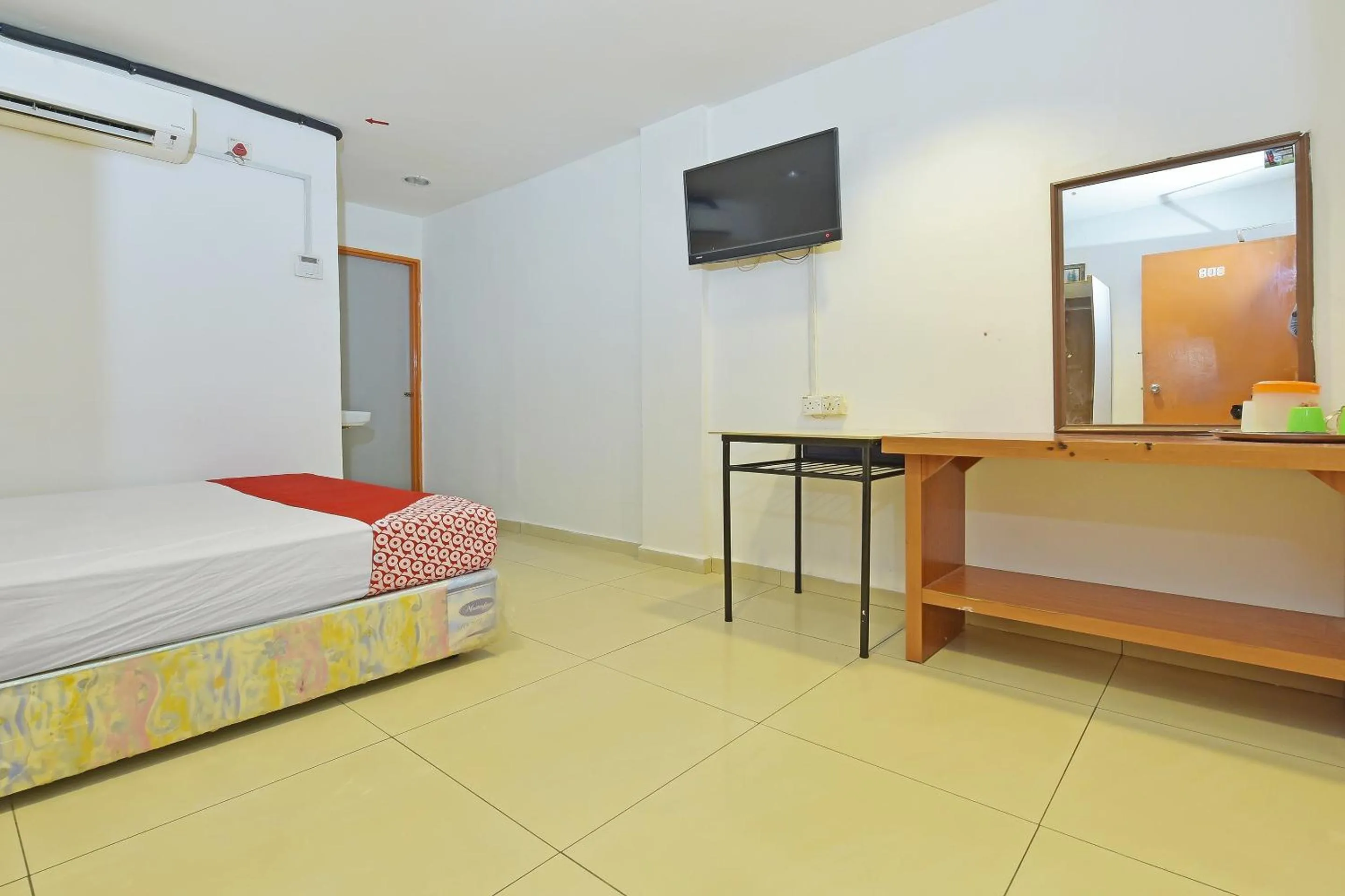 Bedroom, Bed in Hotel O Sam Huat Hotel