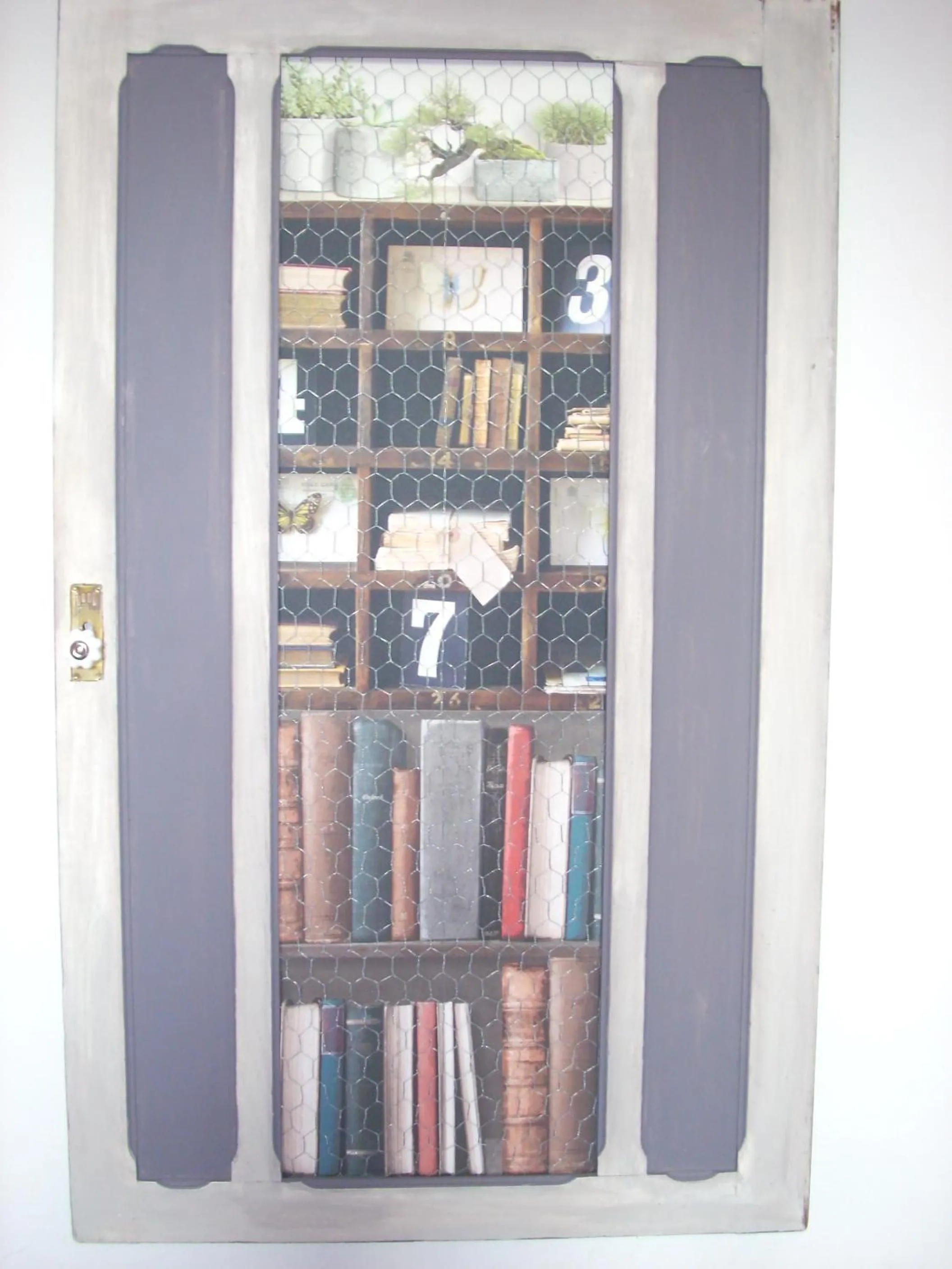 Decorative detail in Hotel du Château