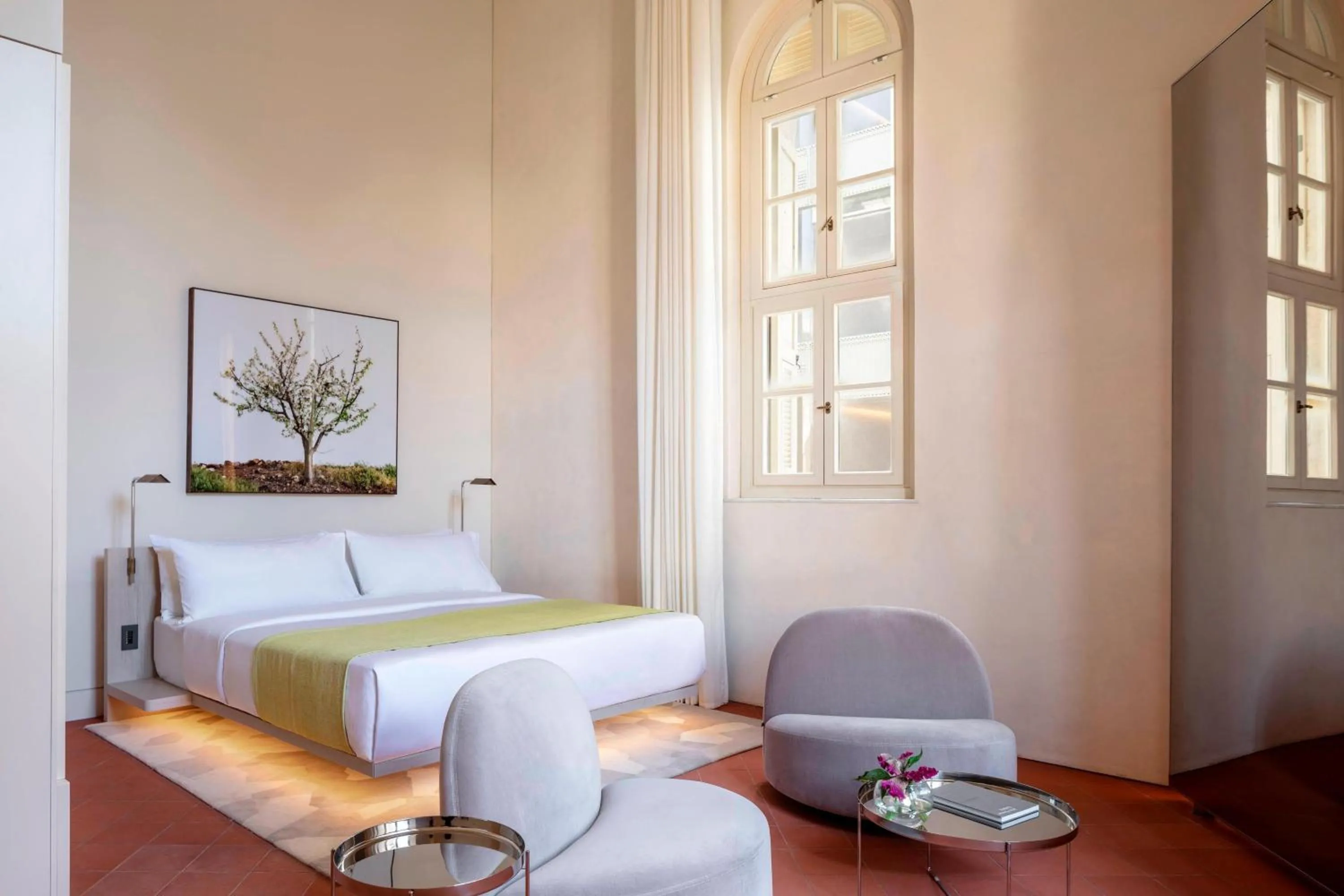 Photo of the whole room, Bed in The Jaffa - Fattal Limited Edition