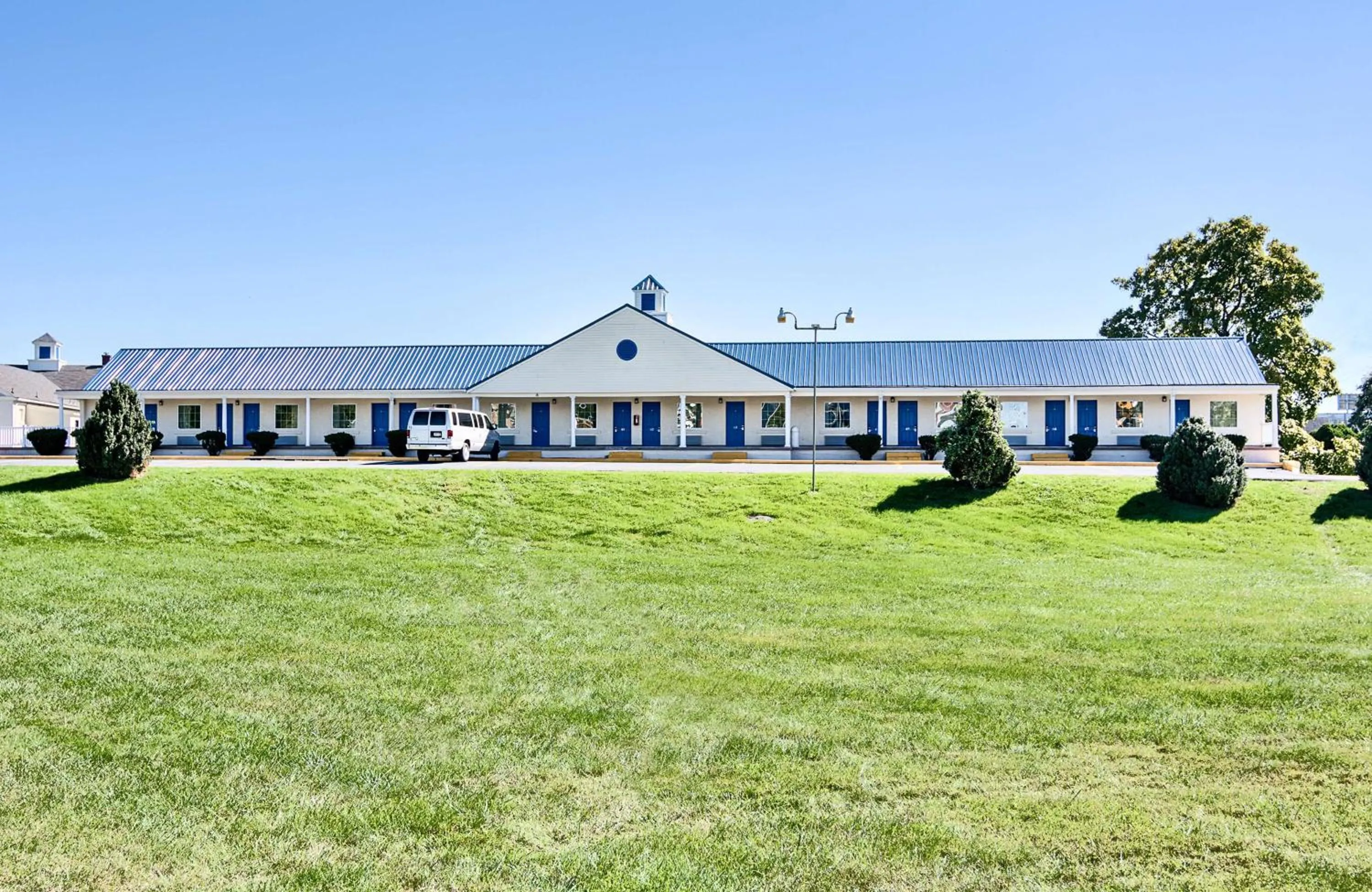 Property building in Motel 6-Harrisonburg, VA - South