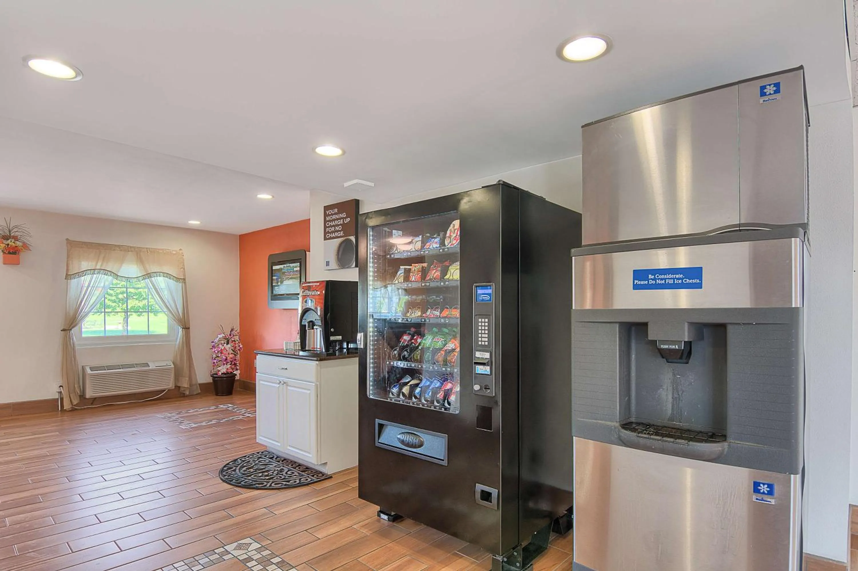 On site in Motel 6-Harrisonburg, VA - South