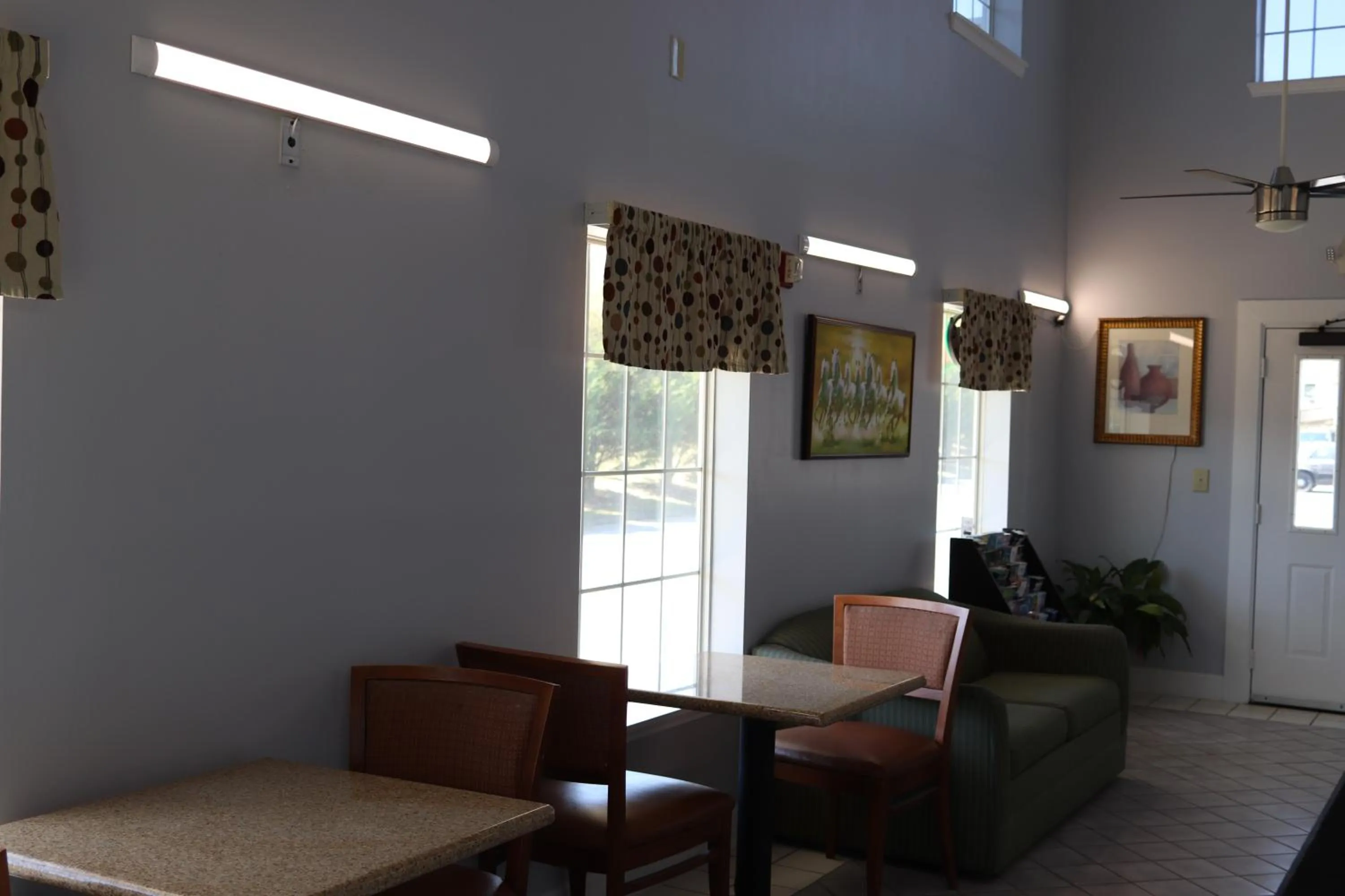 Lobby or reception in Woodstream Inn