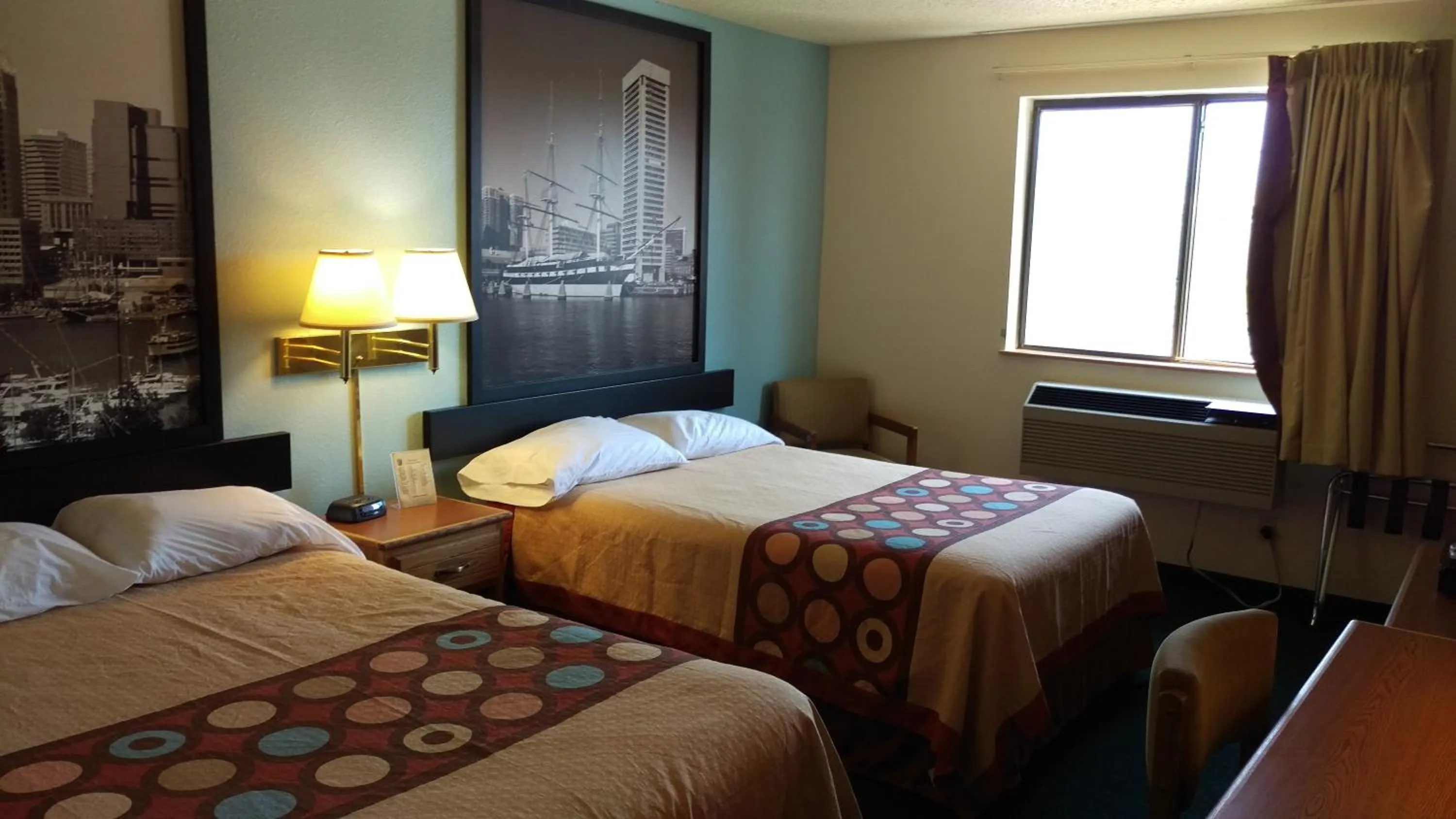 Bed in Super 8 by Wyndham Thurmont