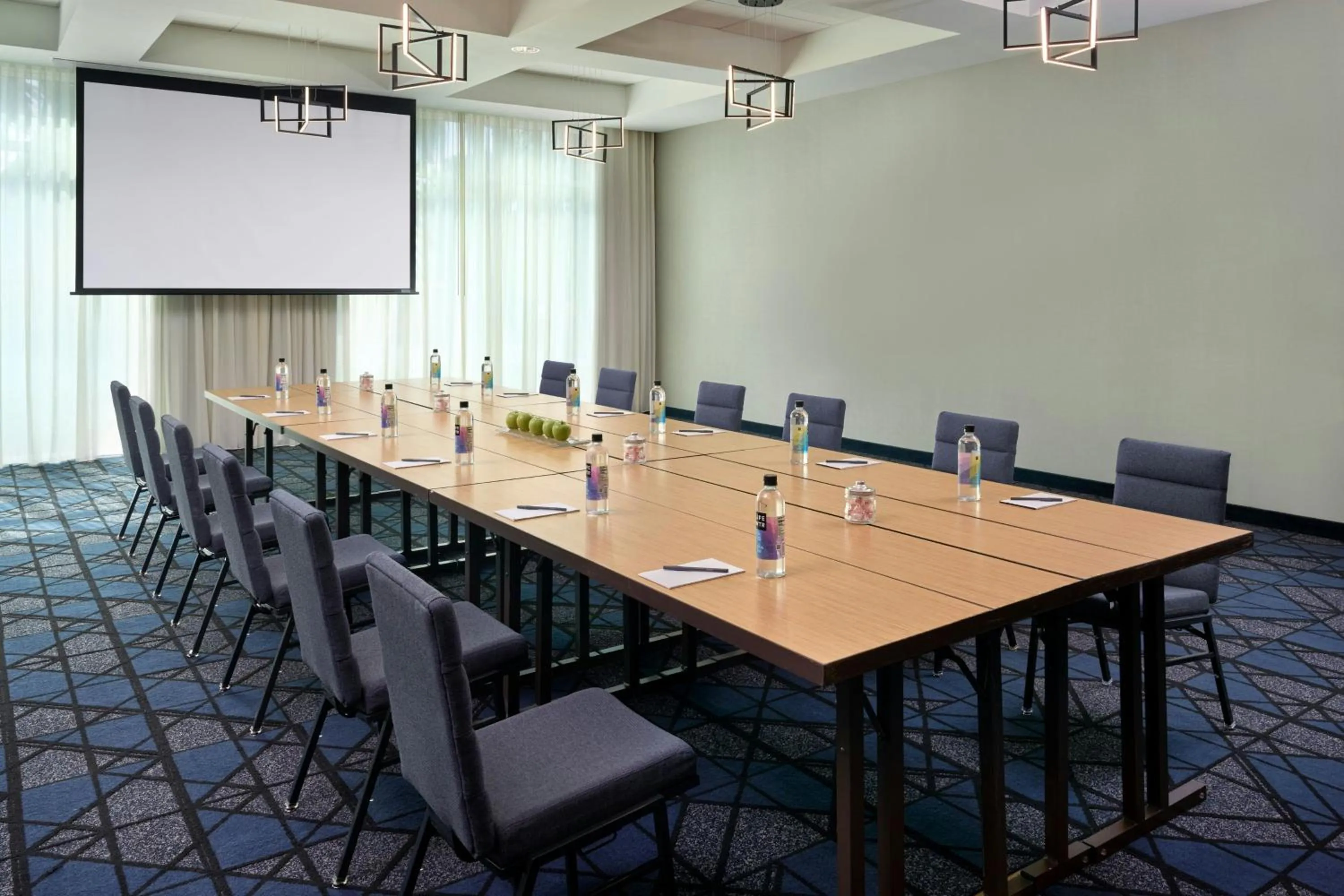 Meeting/conference room in Courtyard by Marriott Miami Homestead