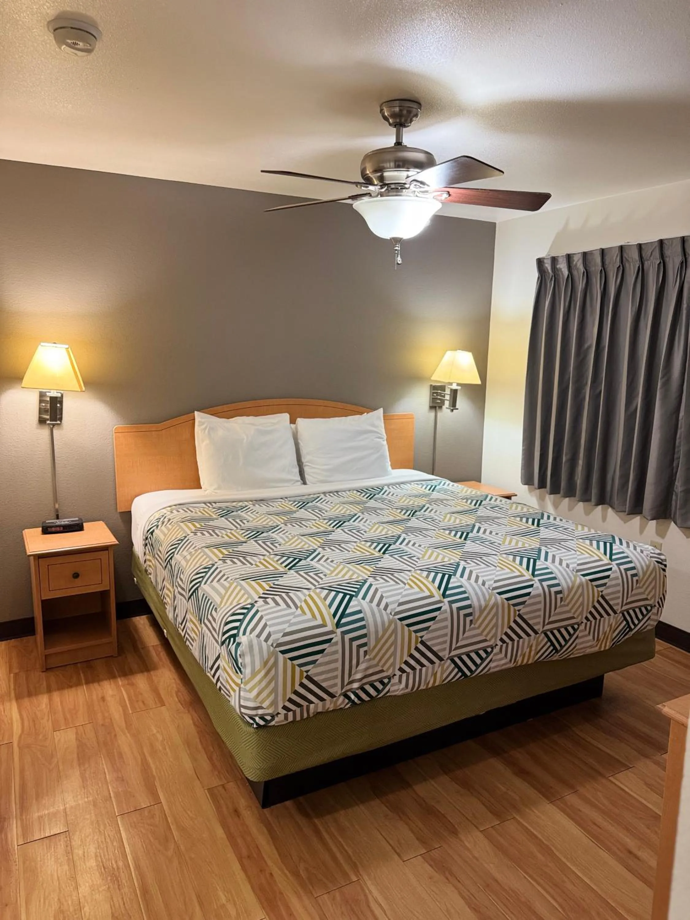 Bed in Blue Bonnet Suites -Lubbock, TX - Medical Center