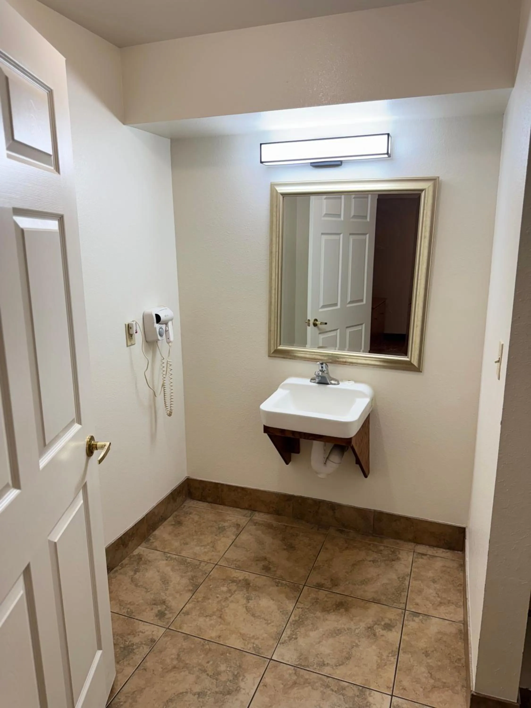 Bathroom in Blue Bonnet Suites -Lubbock, TX - Medical Center