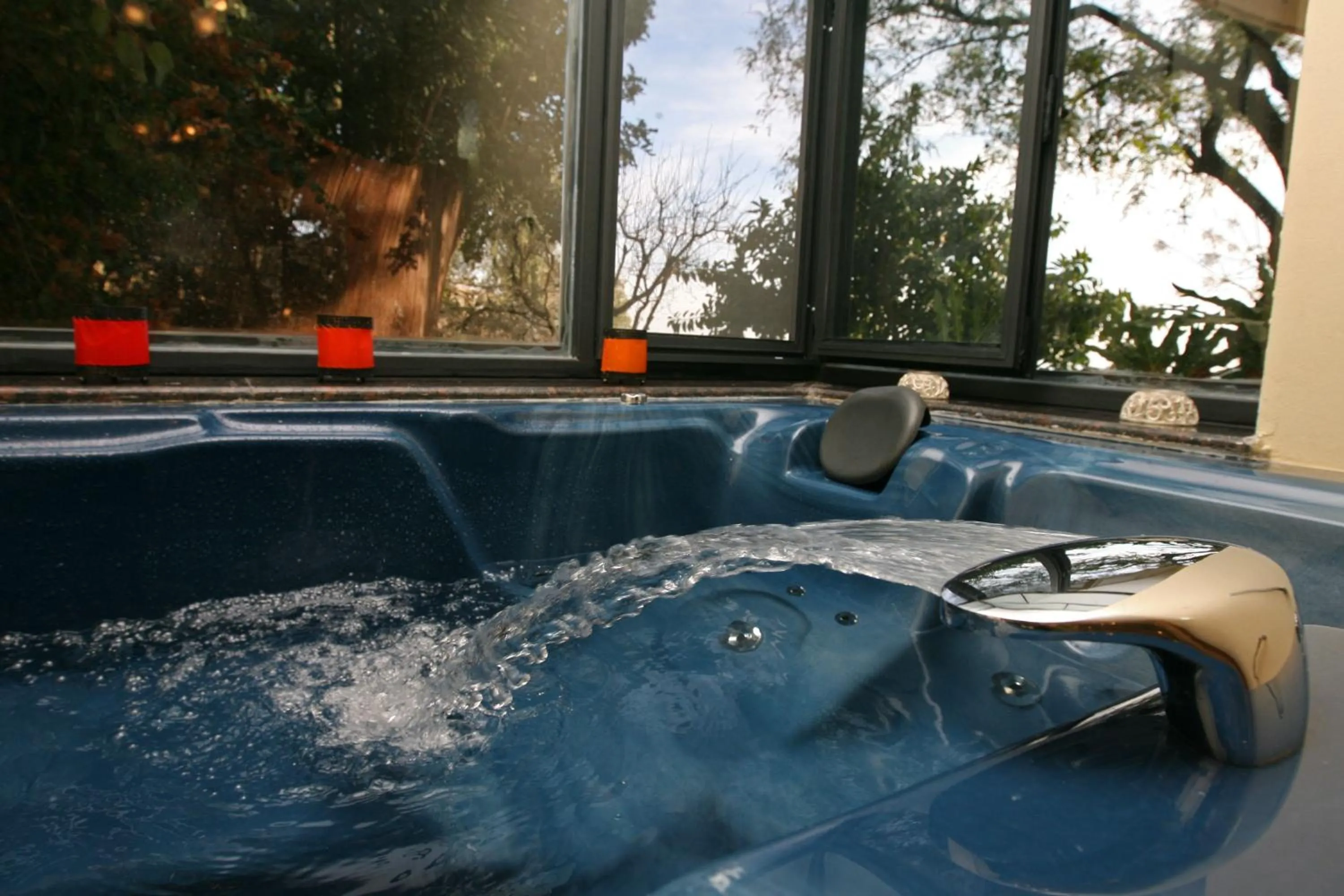Hot Tub in Switzerland In Amirim