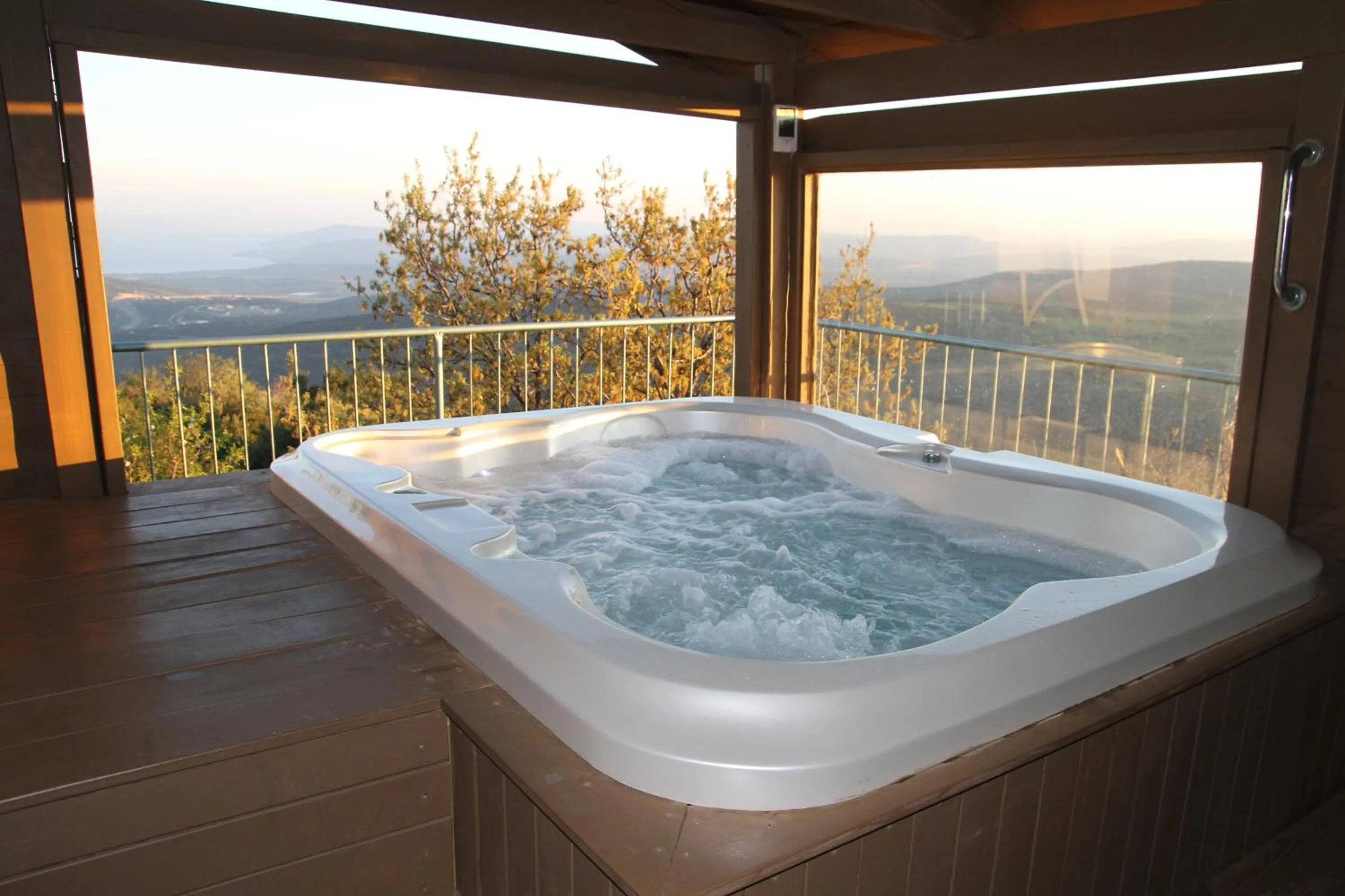 Hot Tub in Switzerland In Amirim