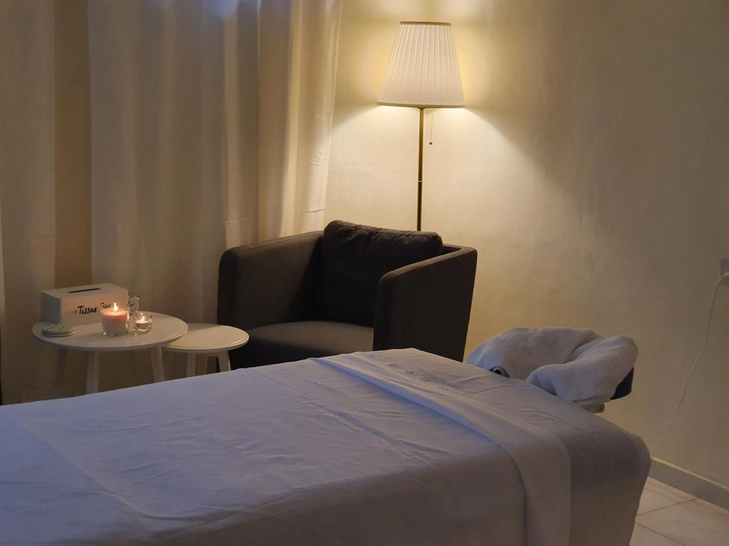 Bed in Switzerland In Amirim