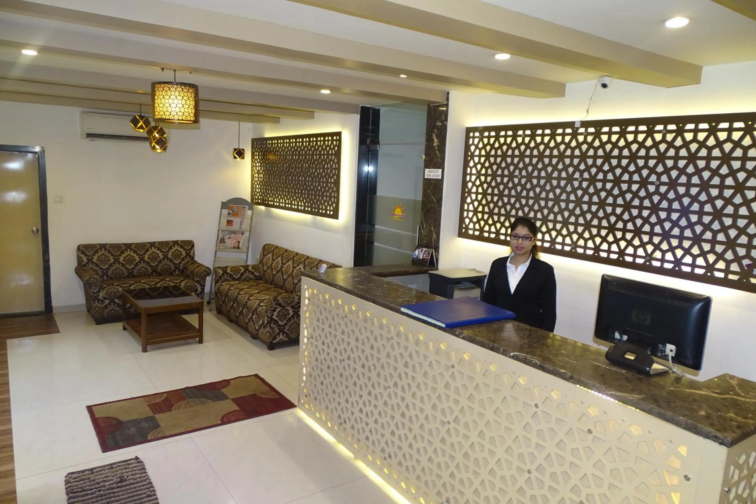 Lobby or reception in Hotel Sunshine Airport