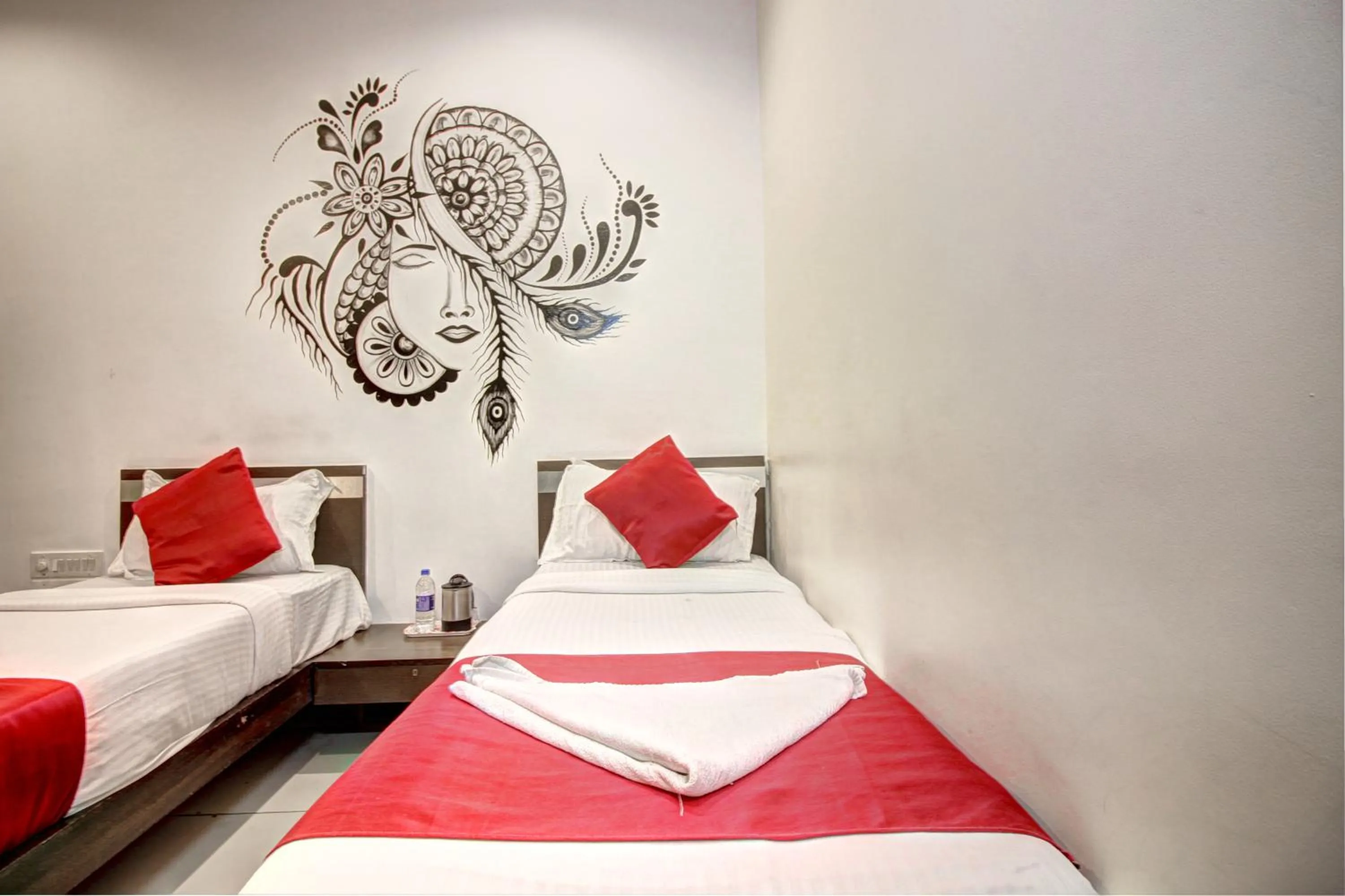 Bed in Hotel Sunshine Airport