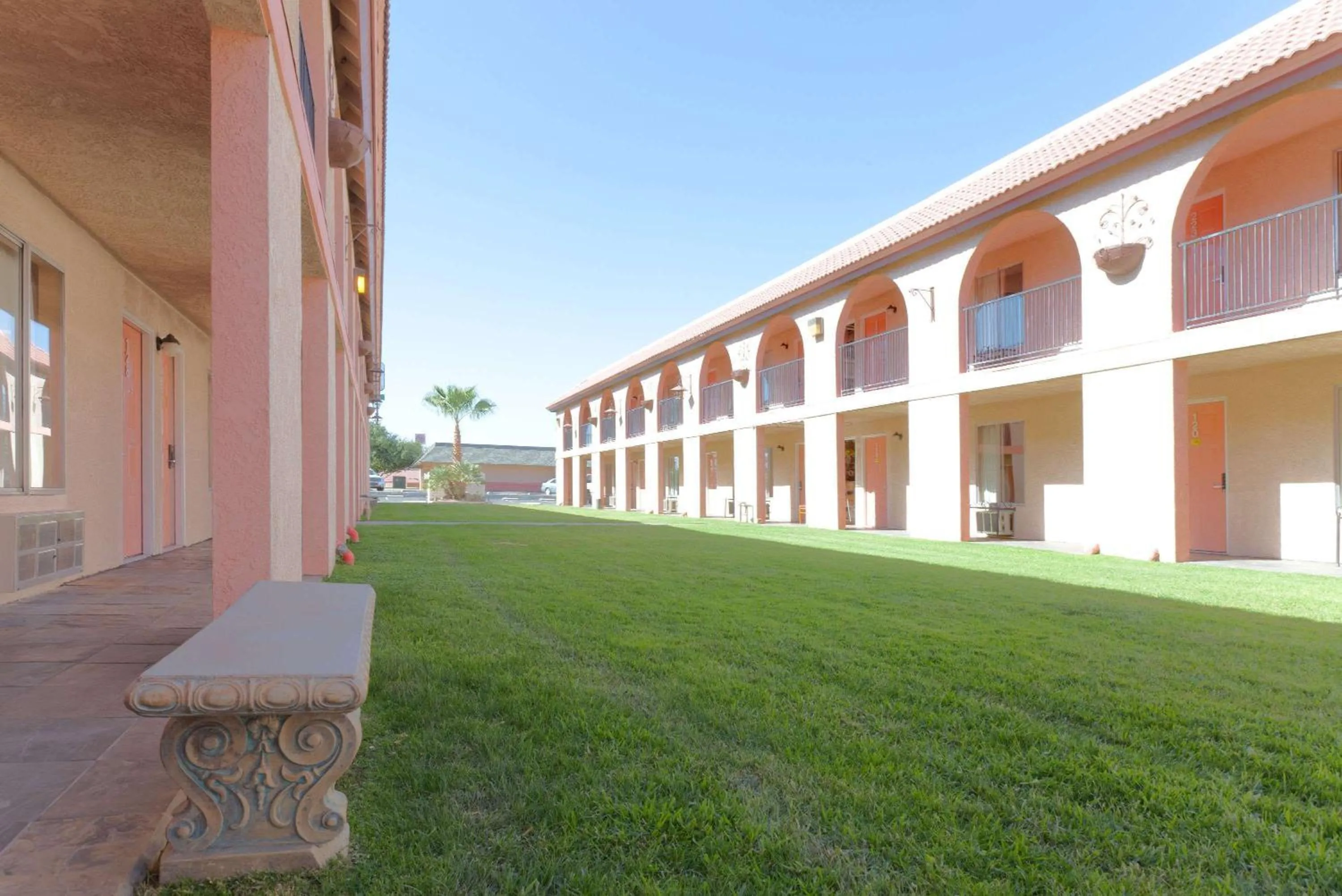 Property building in National 9 Inn