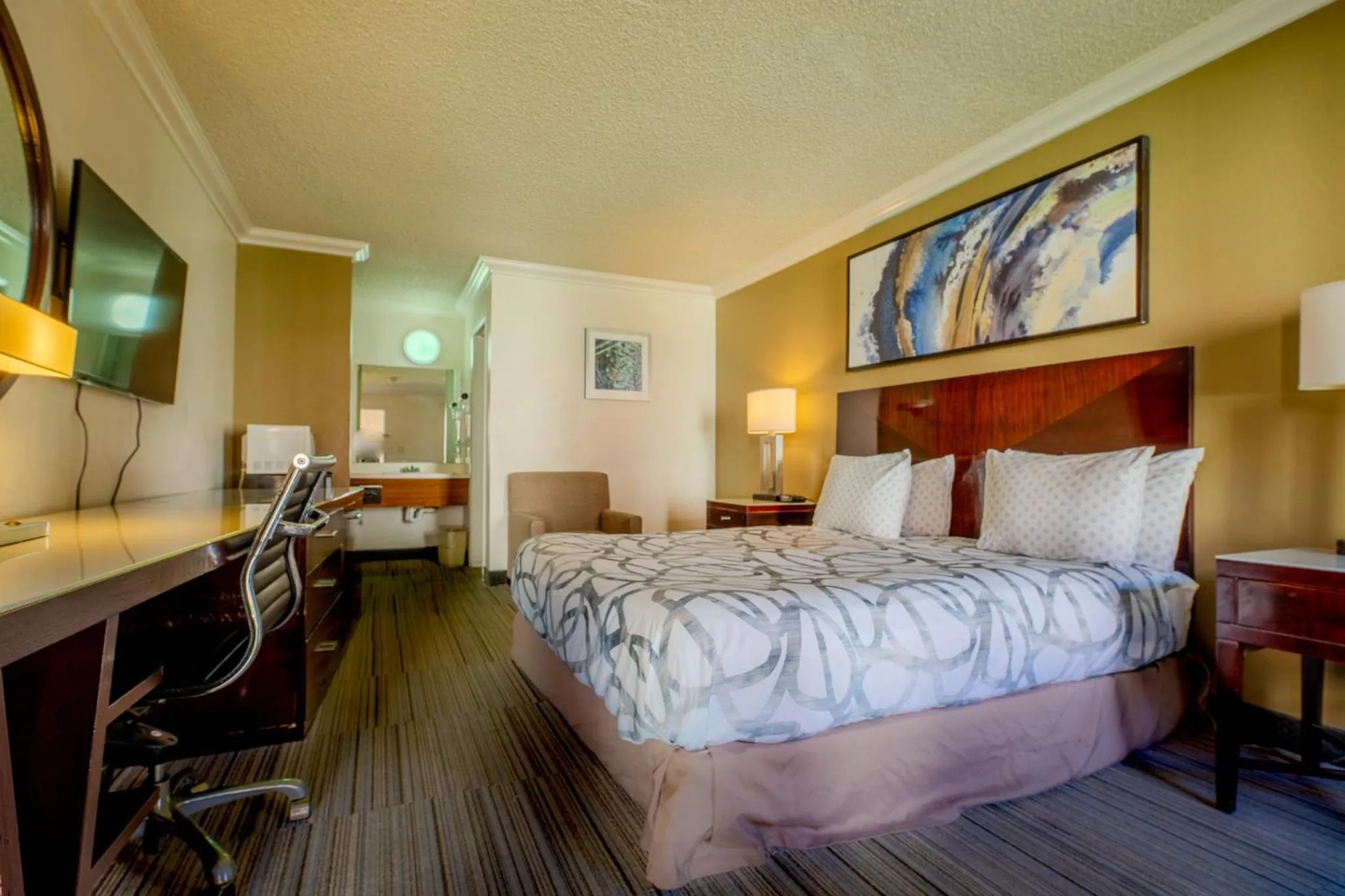 Bed in National 9 Inn