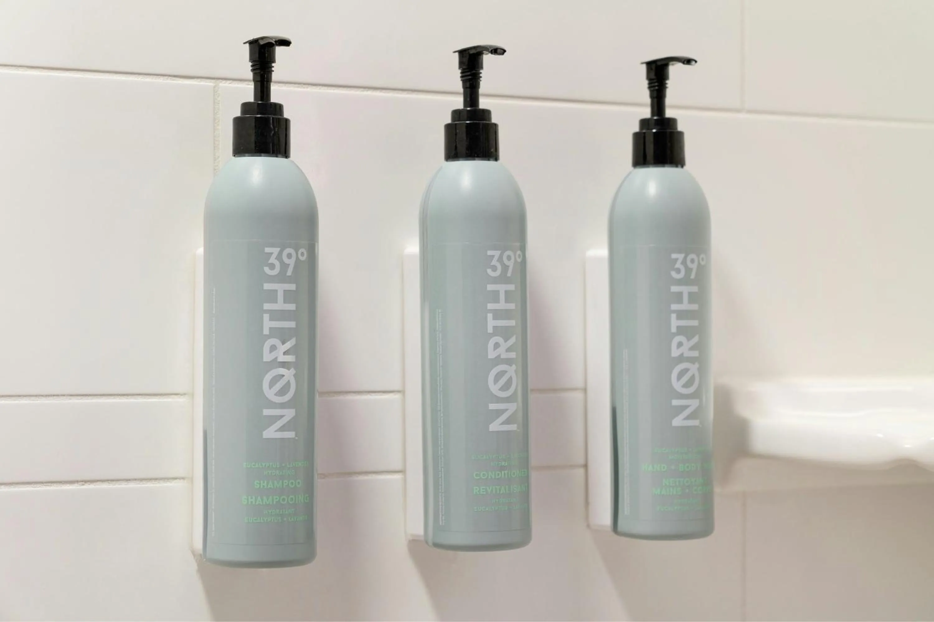 Bathroom in Courtyard by Marriott Scottsdale Salt River