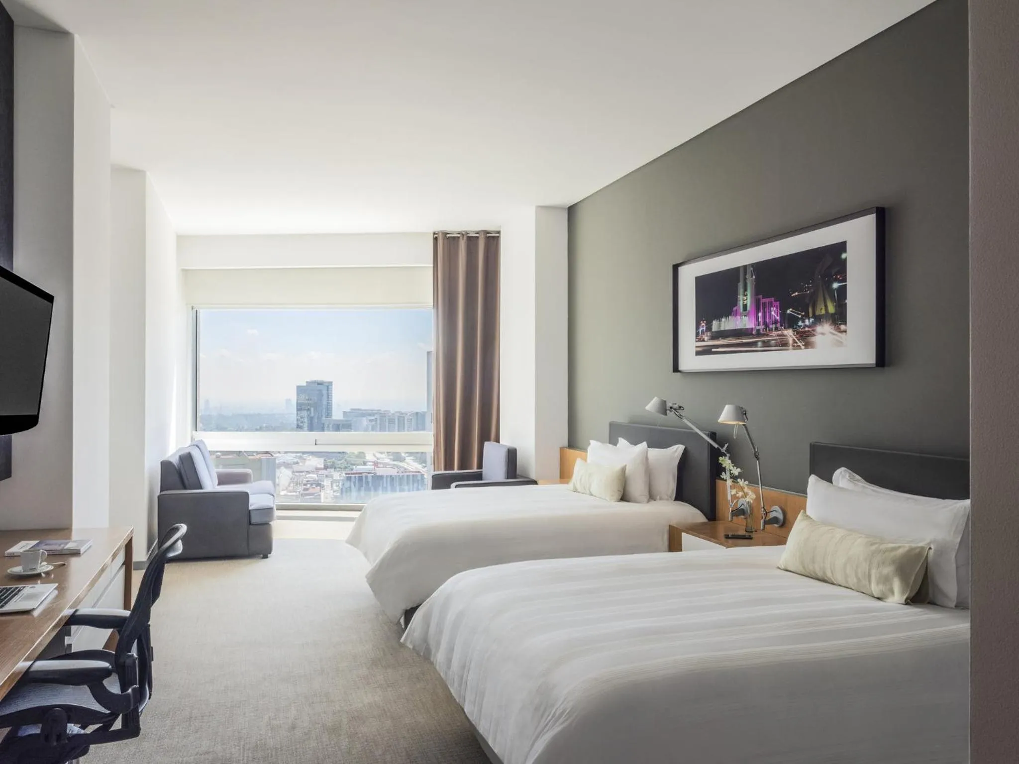 Bedroom, Bed in The Paragon Hotel Mexico Santa Fe By Accor