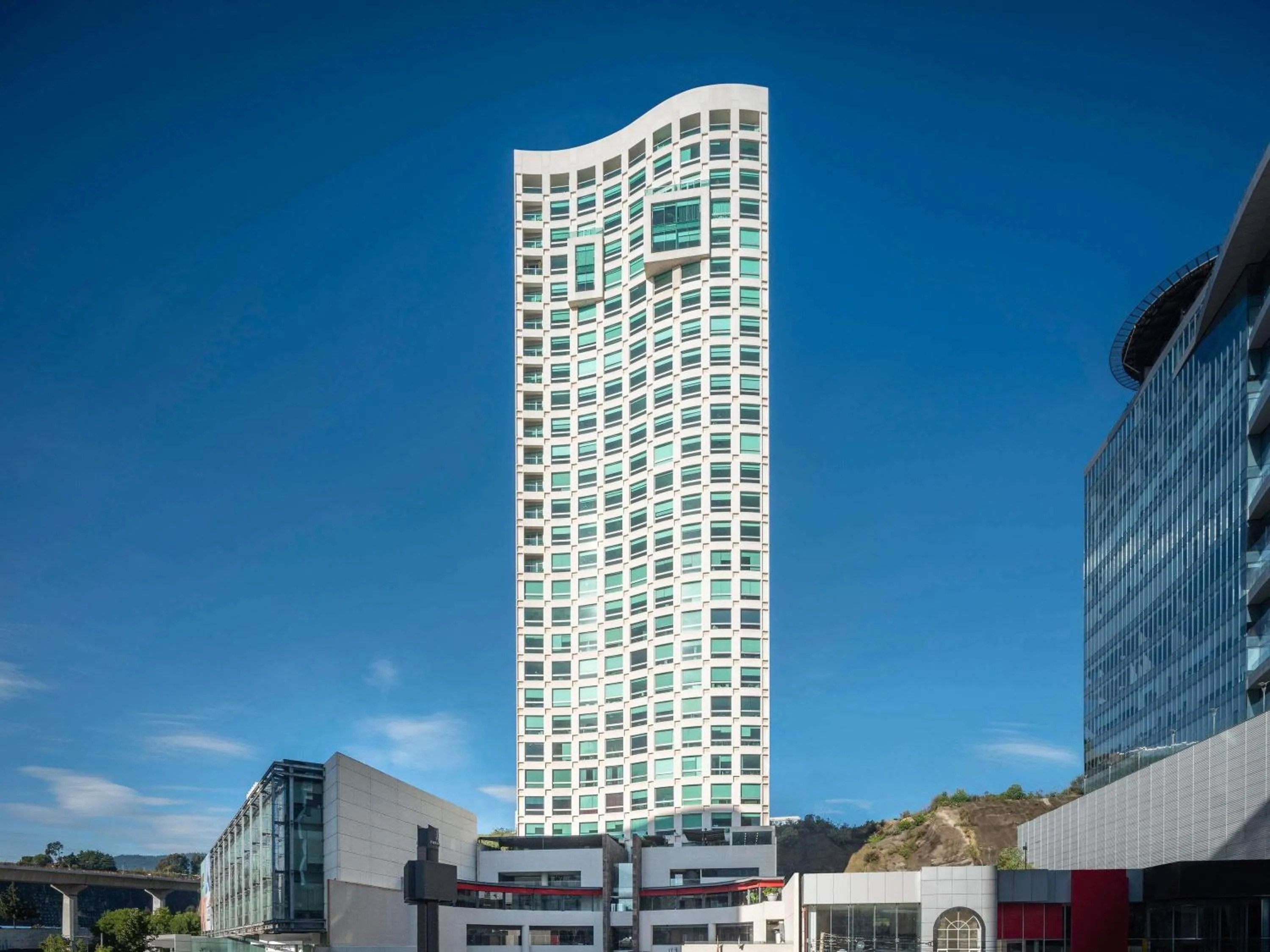 Property building in The Paragon Hotel Mexico Santa Fe By Accor