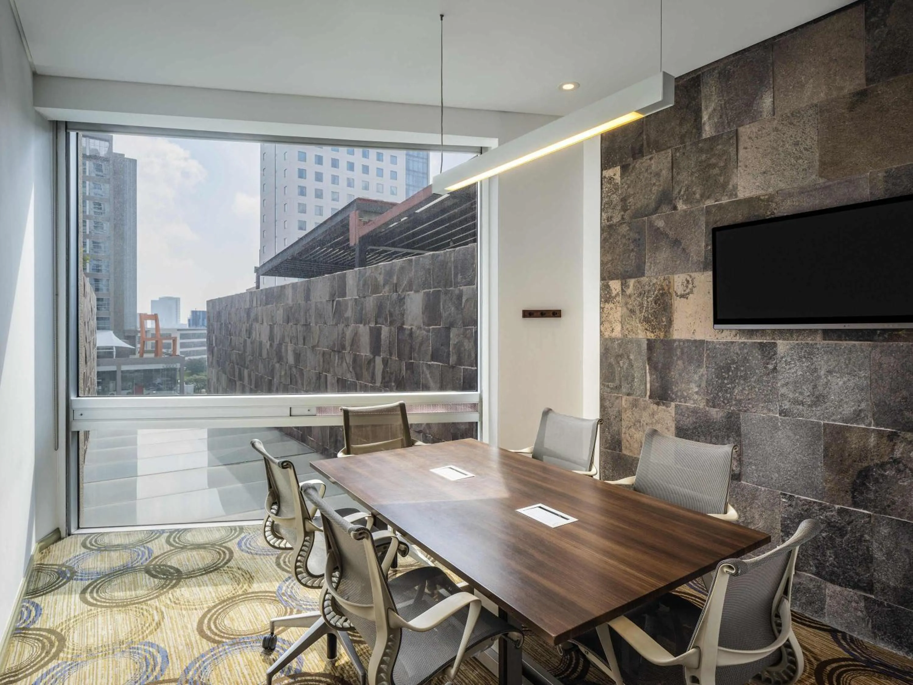 Meeting/conference room in The Paragon Hotel Mexico Santa Fe By Accor