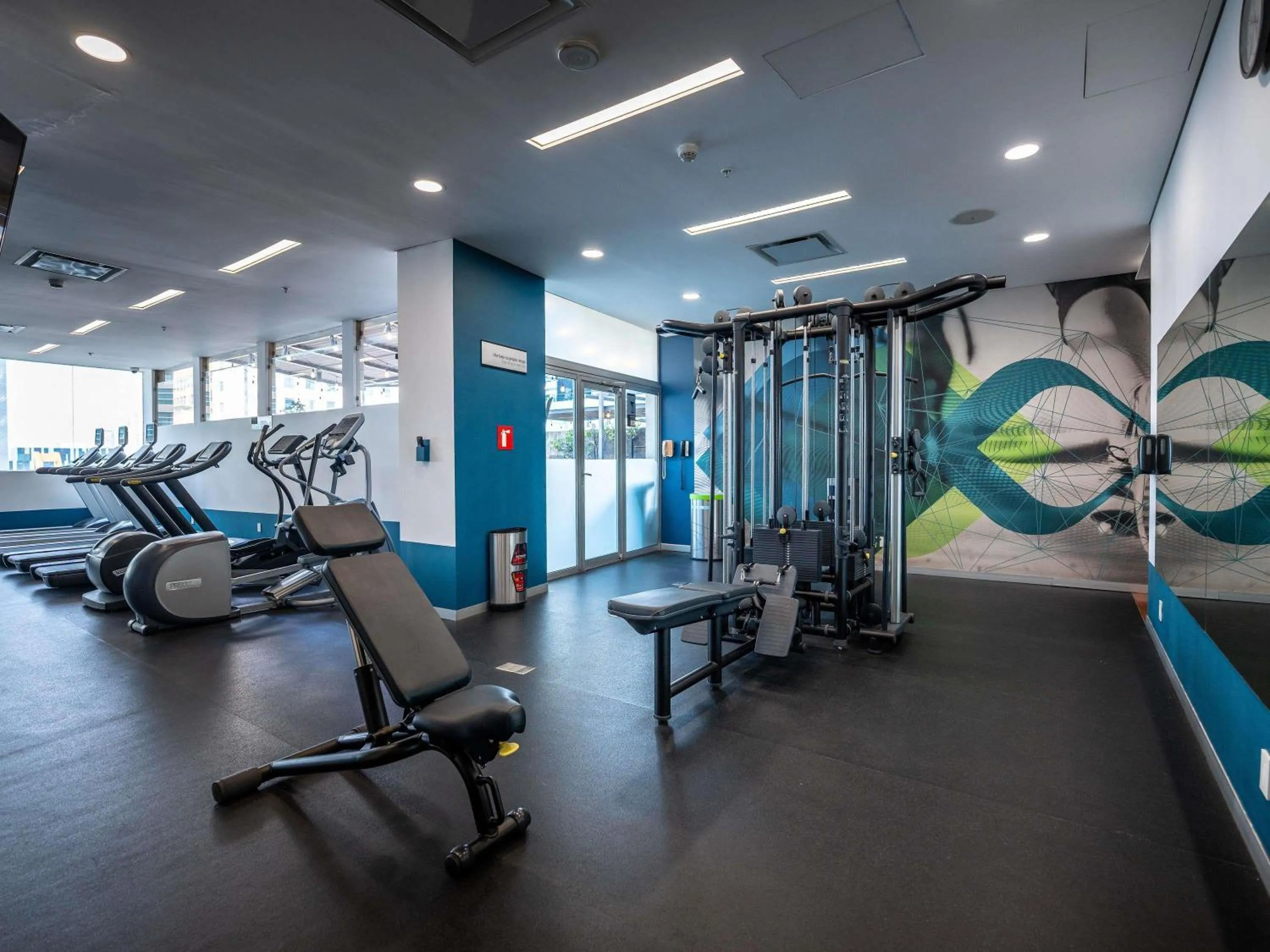 Fitness centre/facilities in The Paragon Hotel Mexico Santa Fe By Accor