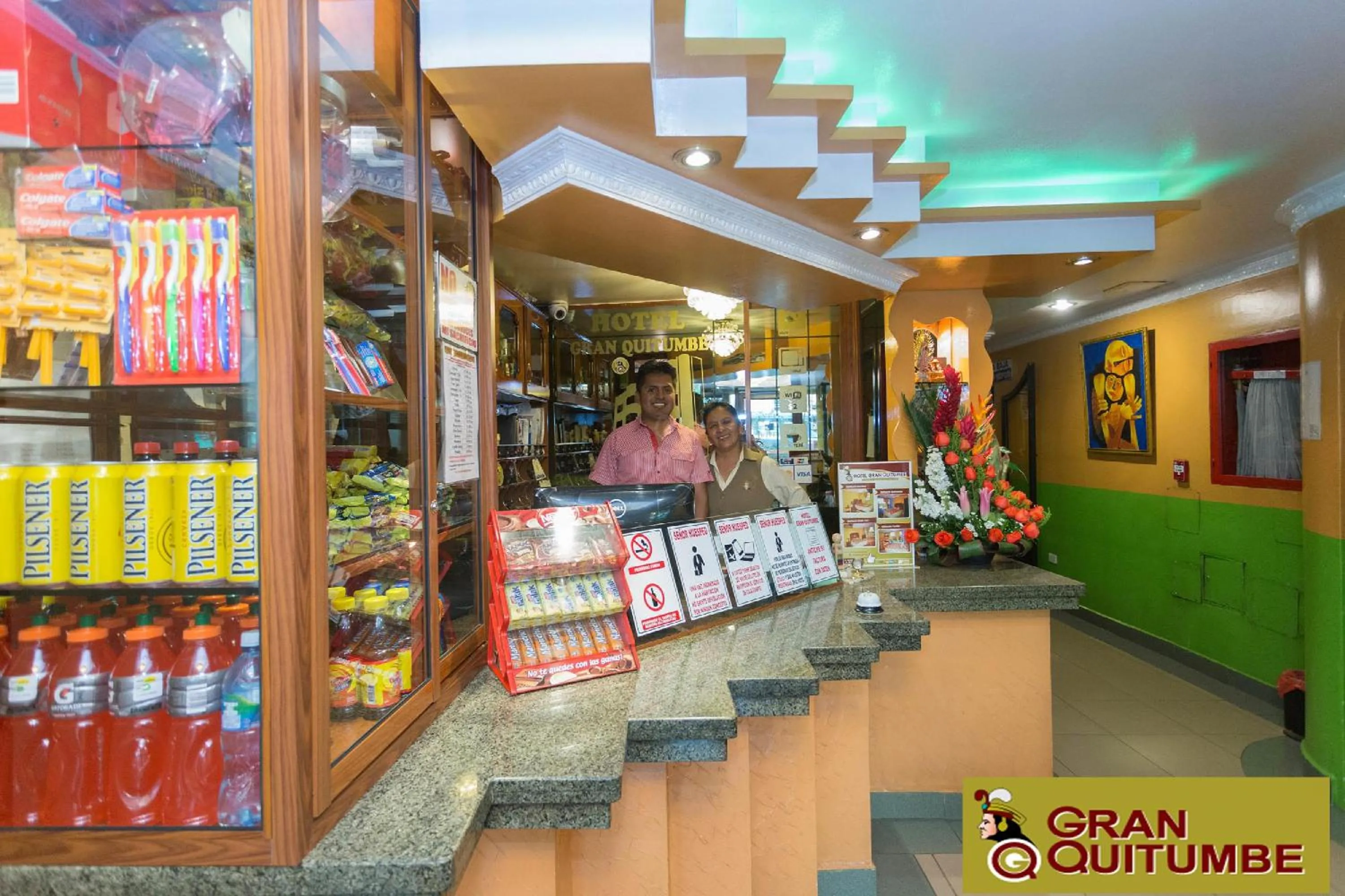 Staff in Hotel Gran Quitumbe