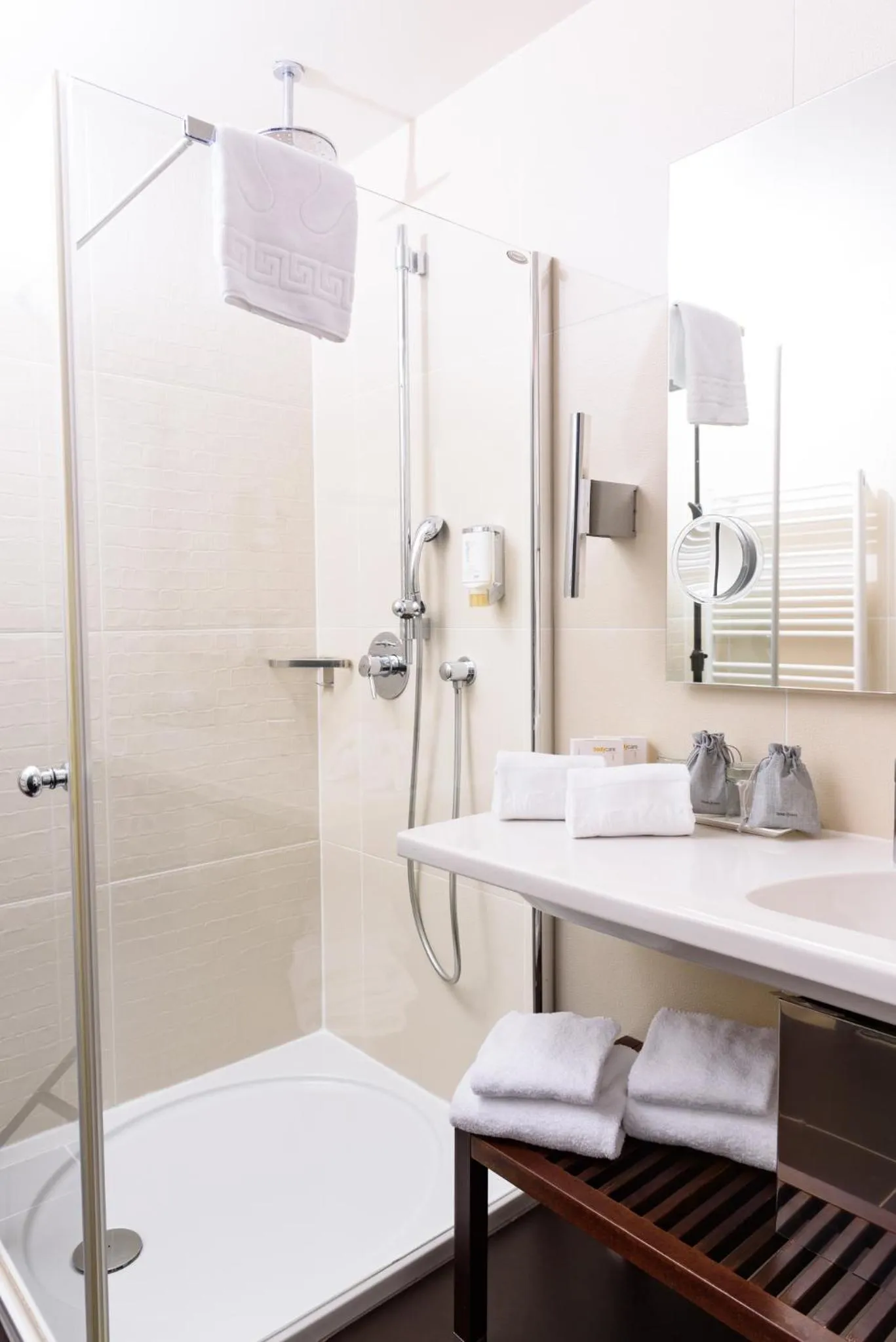 Bathroom in Hotel Svoboda - Terme Krka