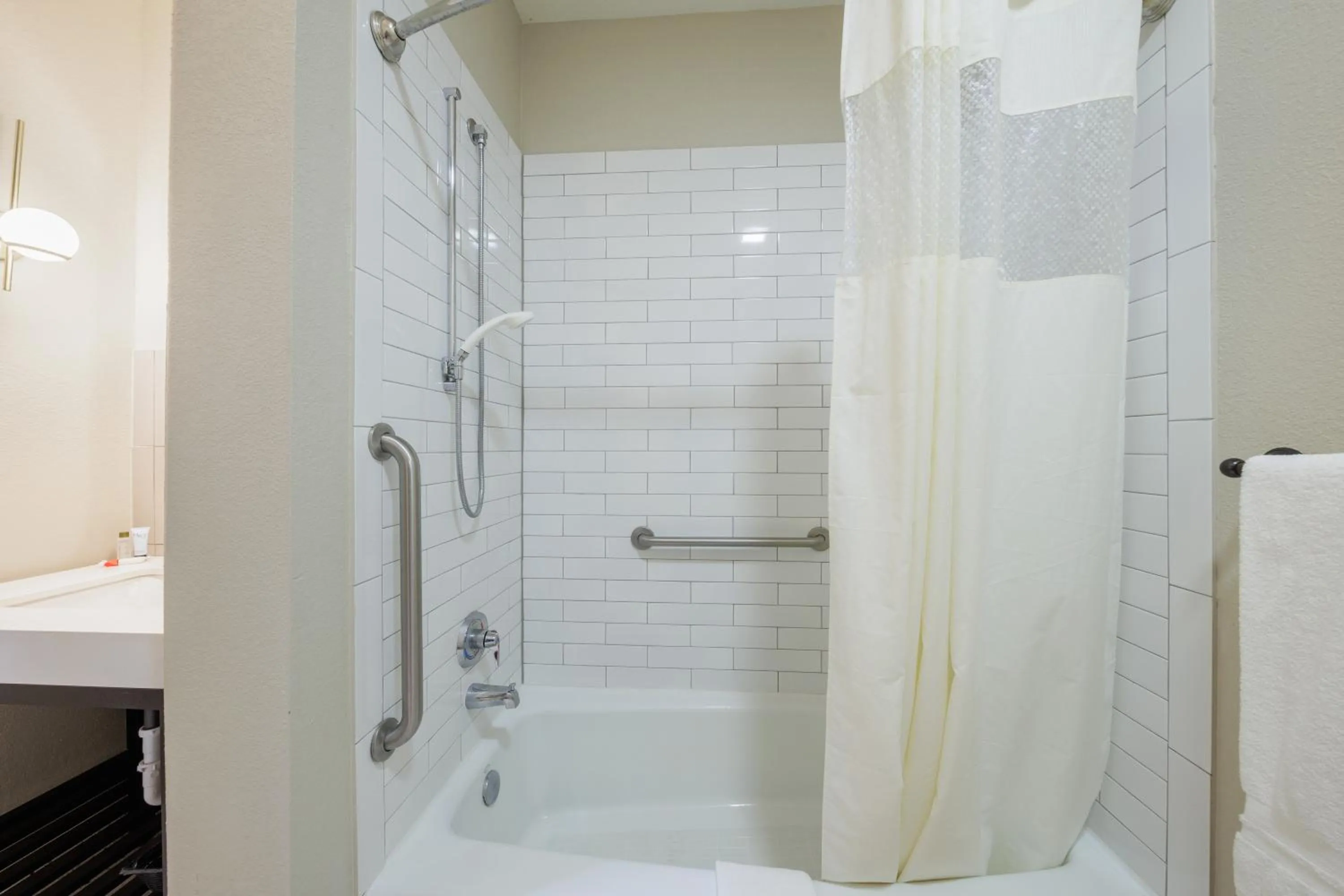 Bathroom in Blanco River Hotel